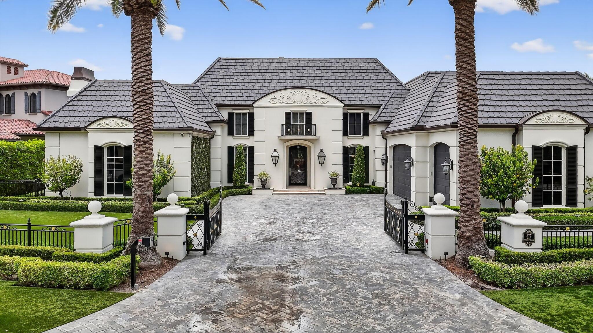 ROYAL PALM YACHT & COUNTR - Residential