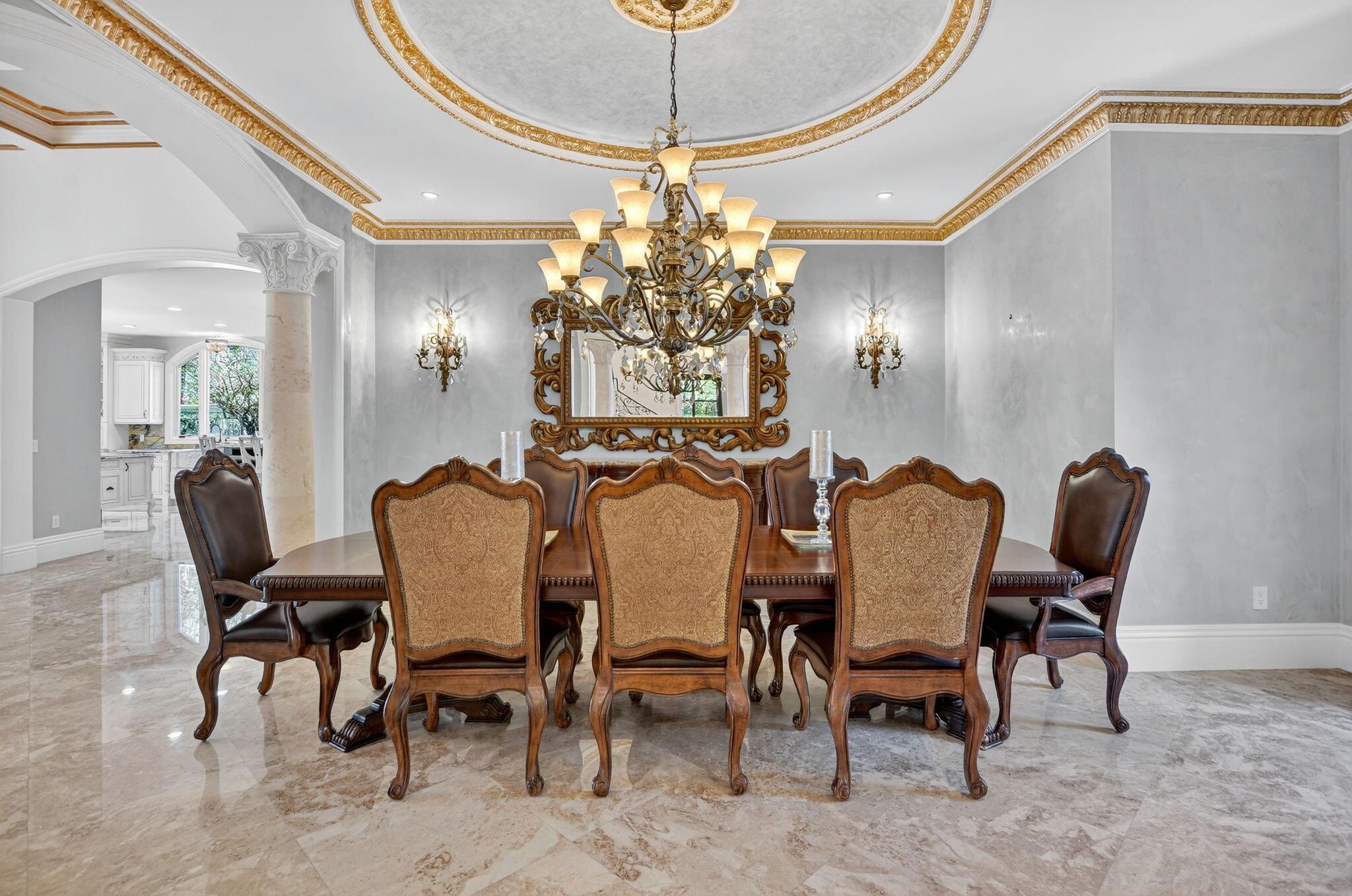 ROYAL PALM YACHT & COUNTR - Residential