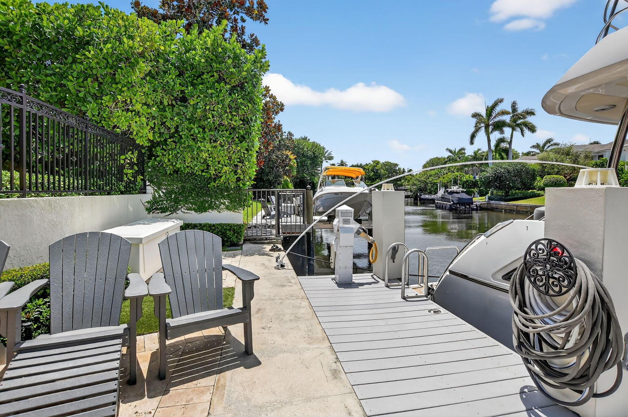 ROYAL PALM YACHT & COUNTR - Residential
