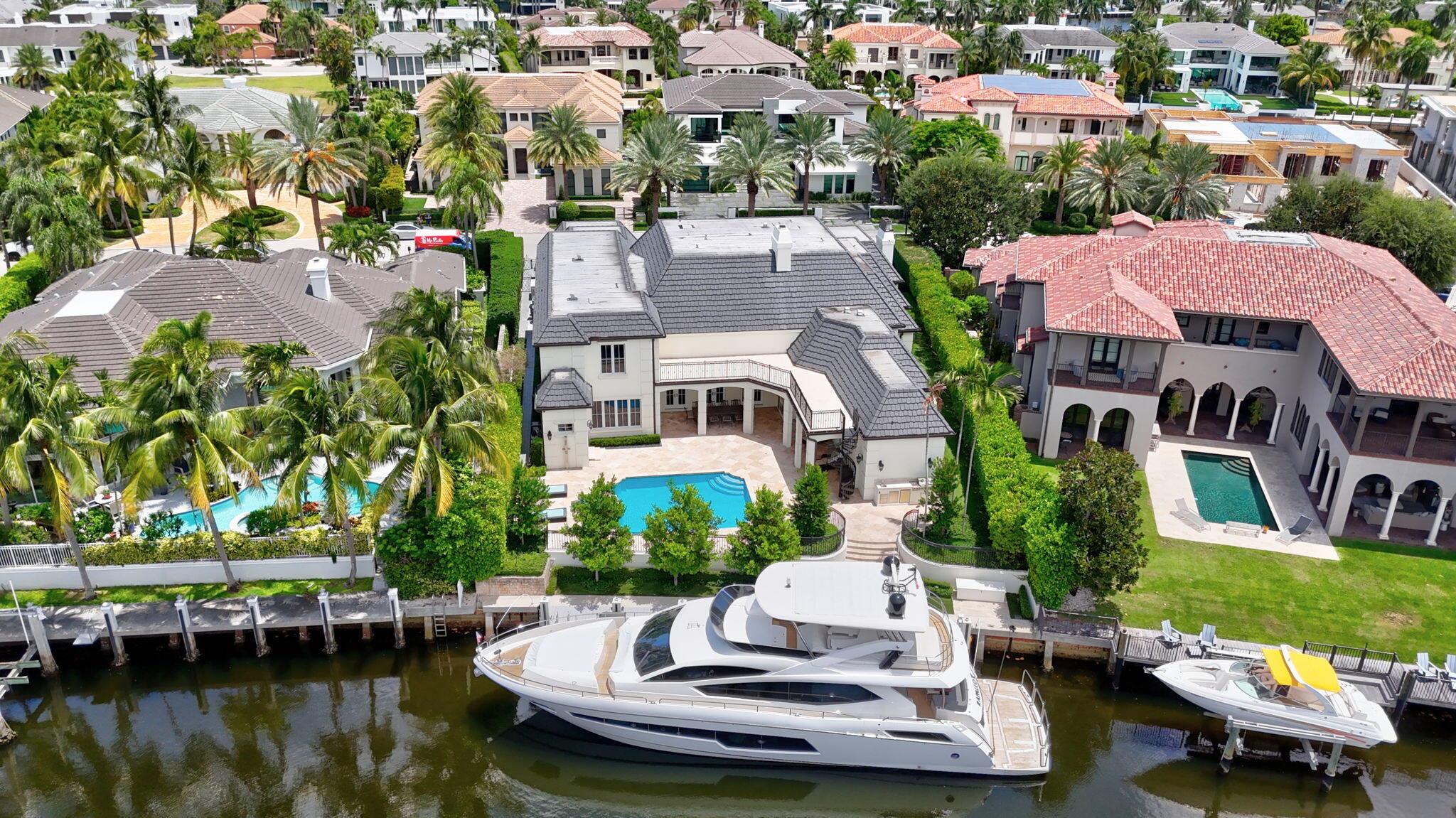 ROYAL PALM YACHT & COUNTR - Residential
