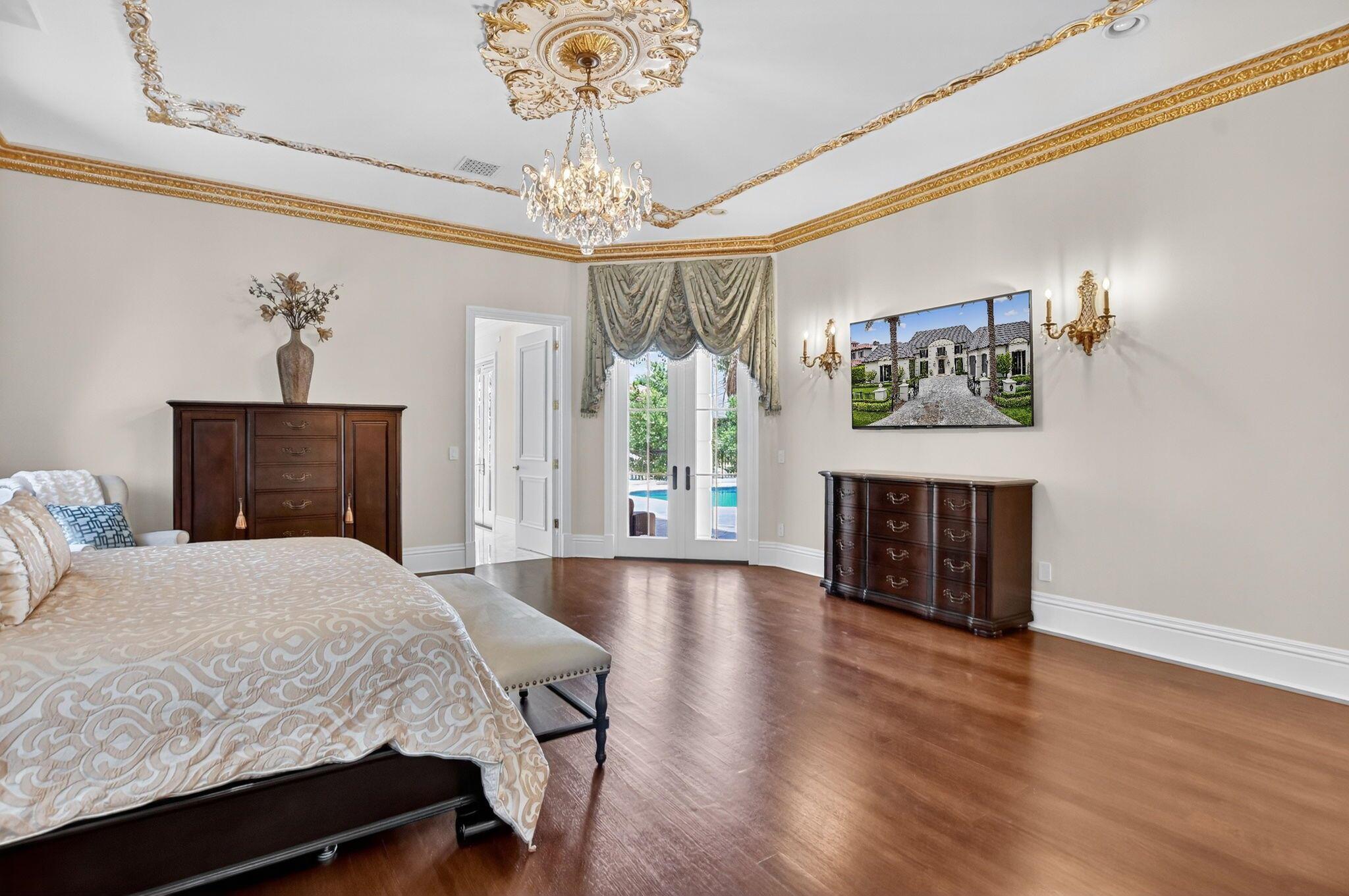 ROYAL PALM YACHT & COUNTR - Residential