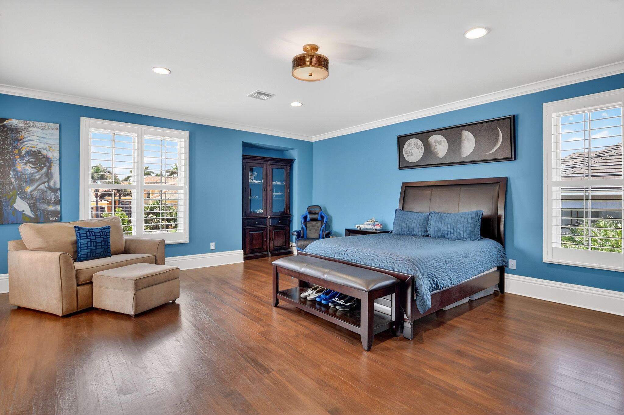 ROYAL PALM YACHT & COUNTR - Residential