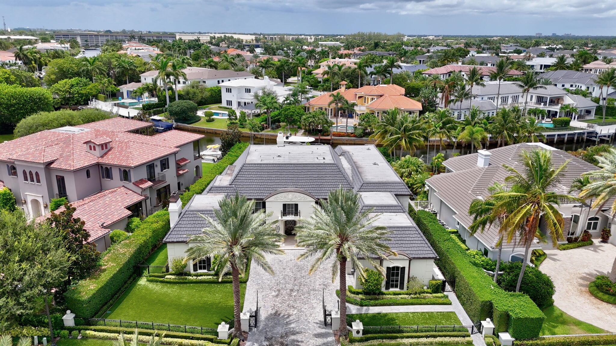 ROYAL PALM YACHT & COUNTR - Residential