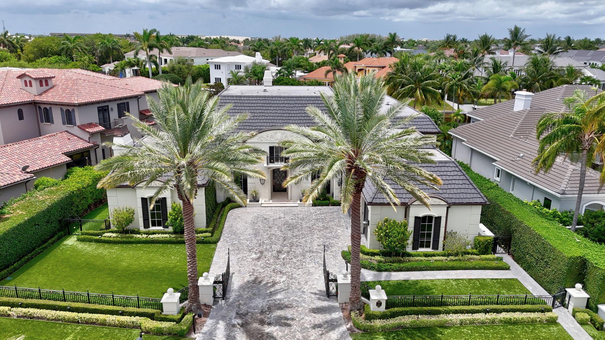 ROYAL PALM YACHT & COUNTR - Residential