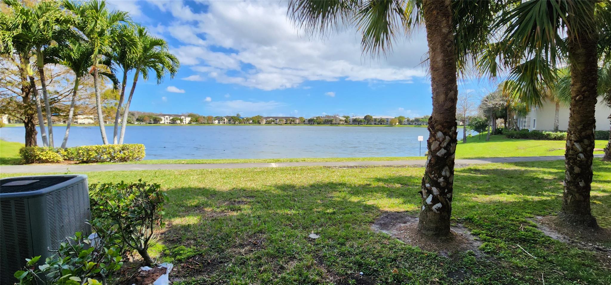 5005 Wiles Rd 106