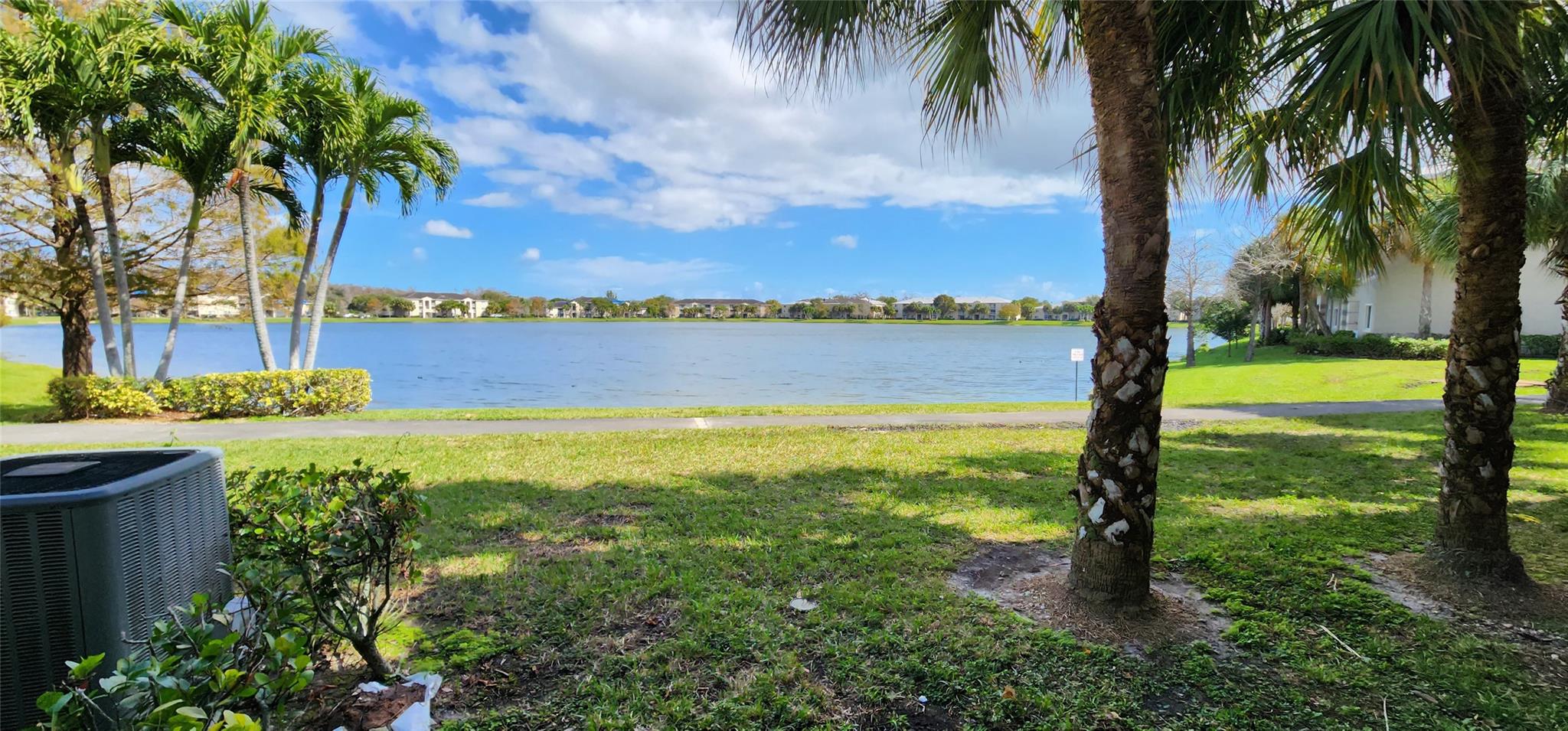 5005 Wiles Rd 106