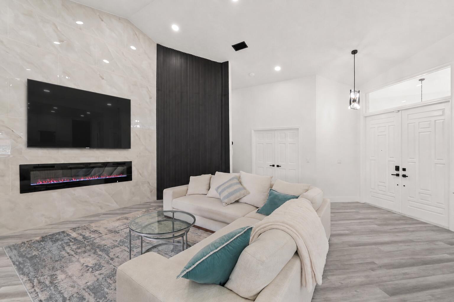 Properties 15545 Meadow Wood Drive