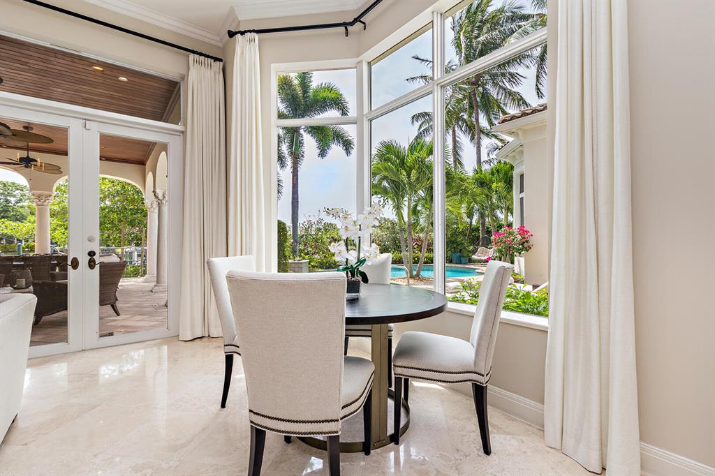 HARBOUR ISLES - Residential