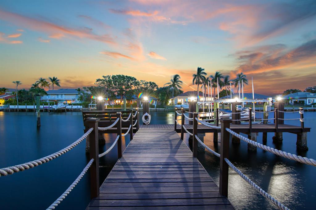 HARBOUR ISLES - Residential