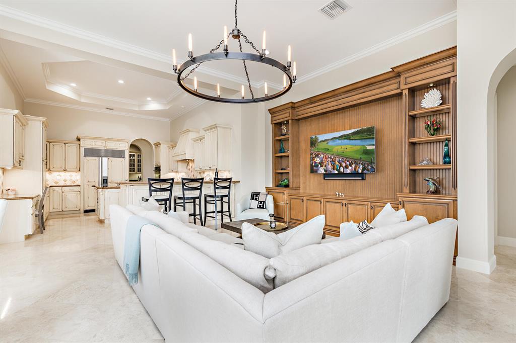 HARBOUR ISLES - Residential