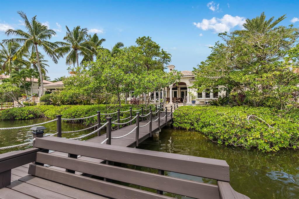 HARBOUR ISLES - Residential