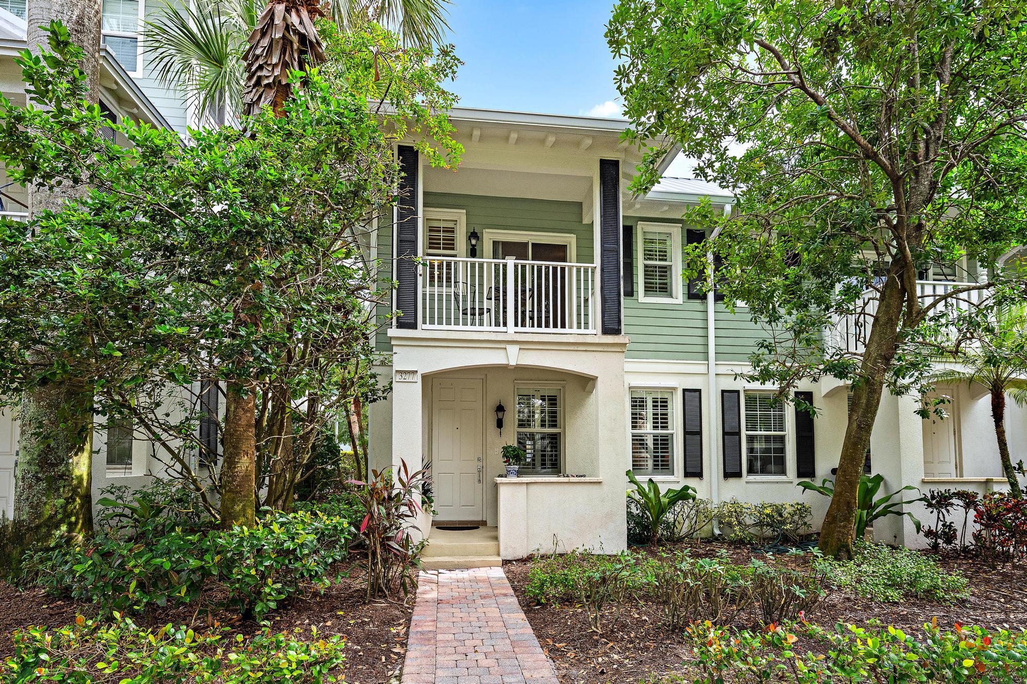 3277 E Community Drive