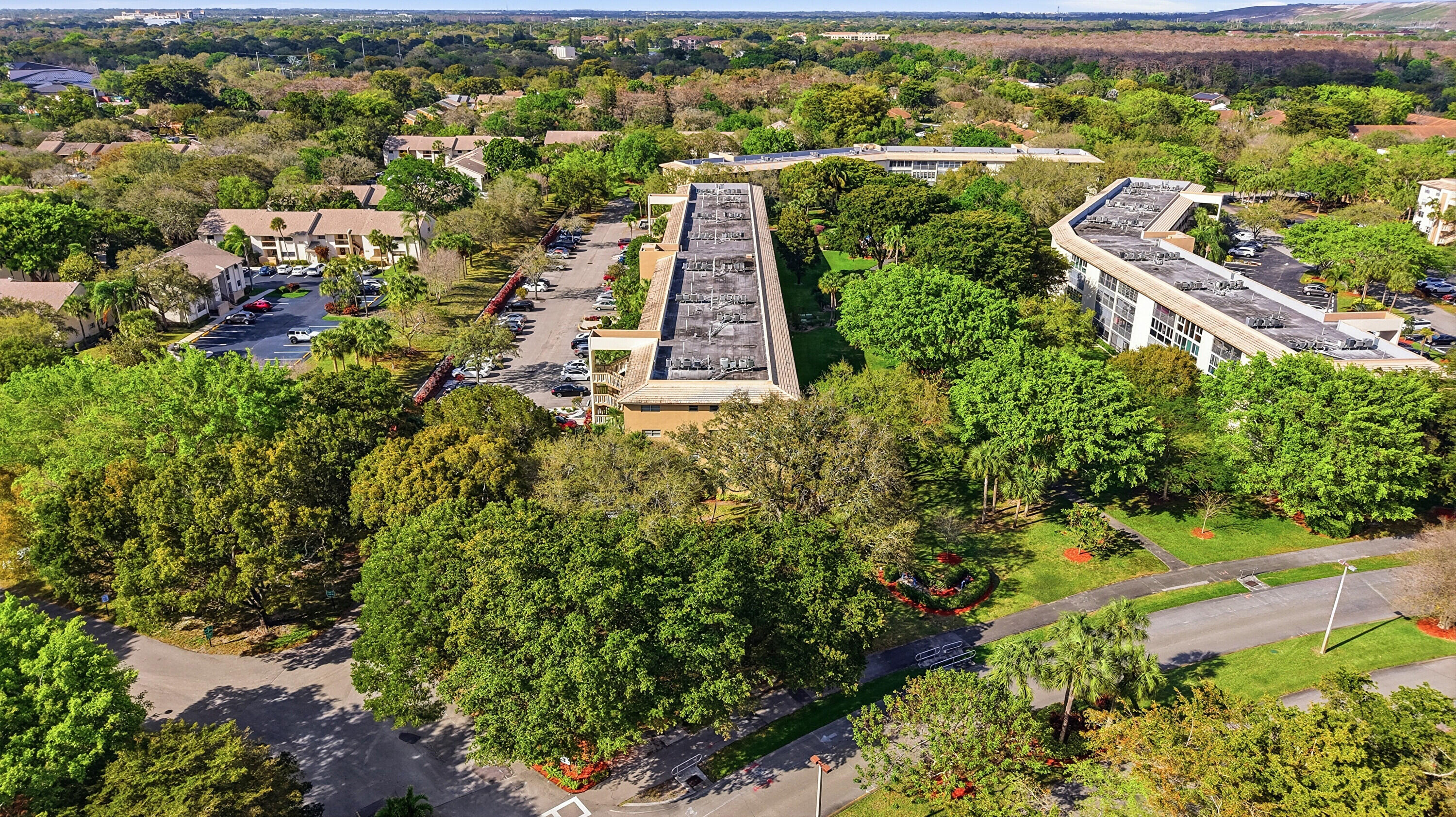 WYNMOOR VILLAGE - Residential