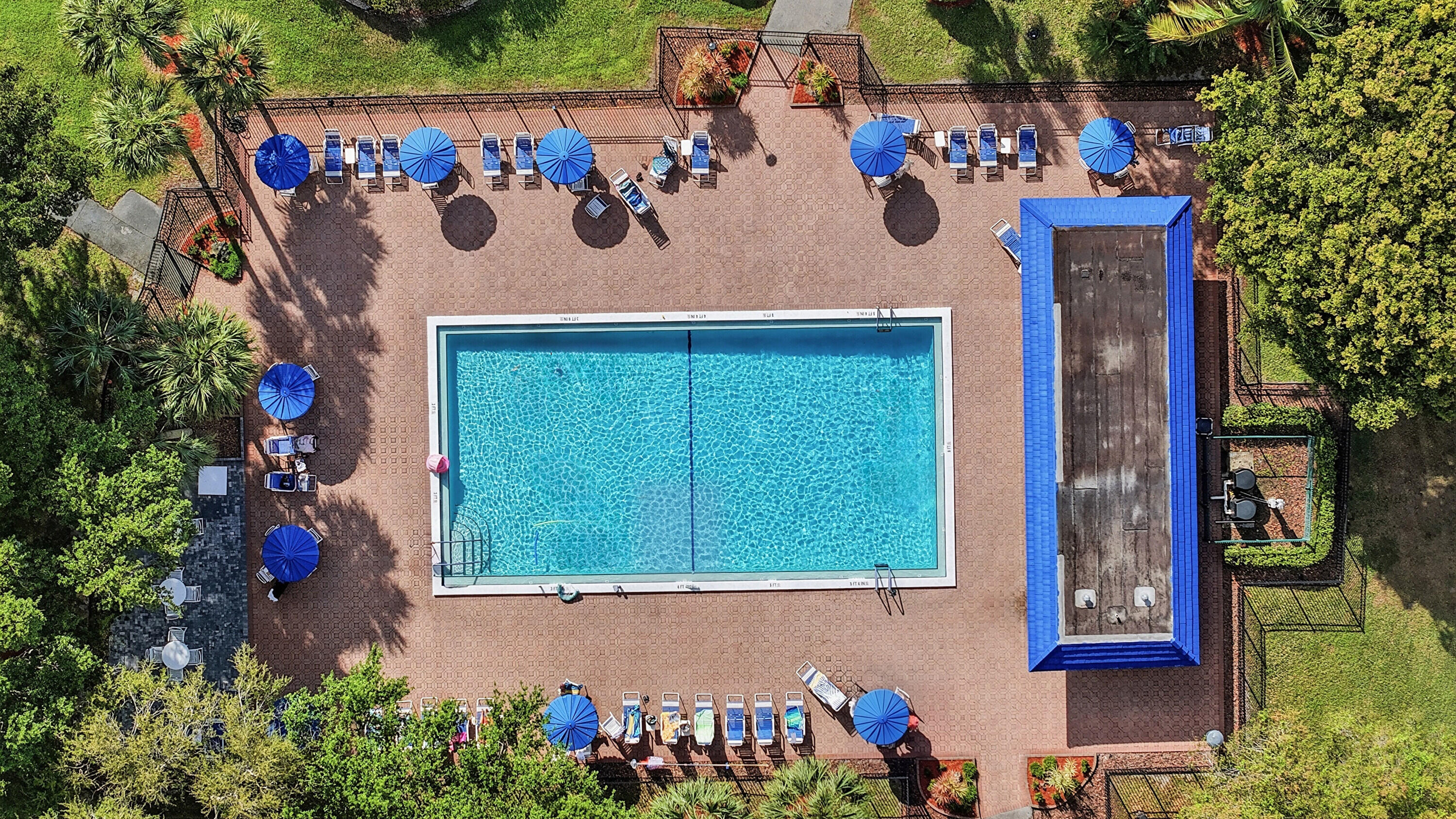 WYNMOOR VILLAGE - Residential