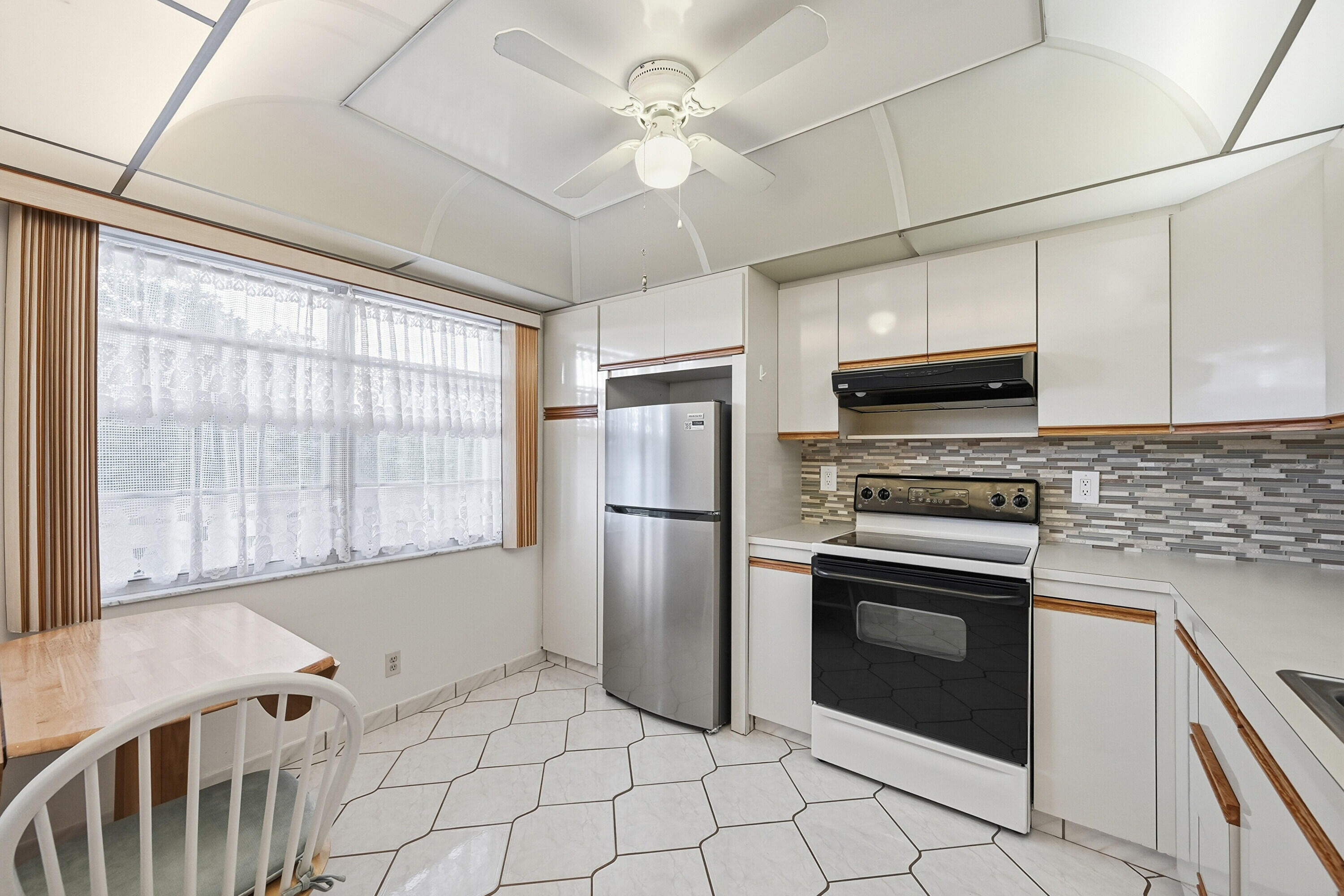 WYNMOOR VILLAGE - Residential