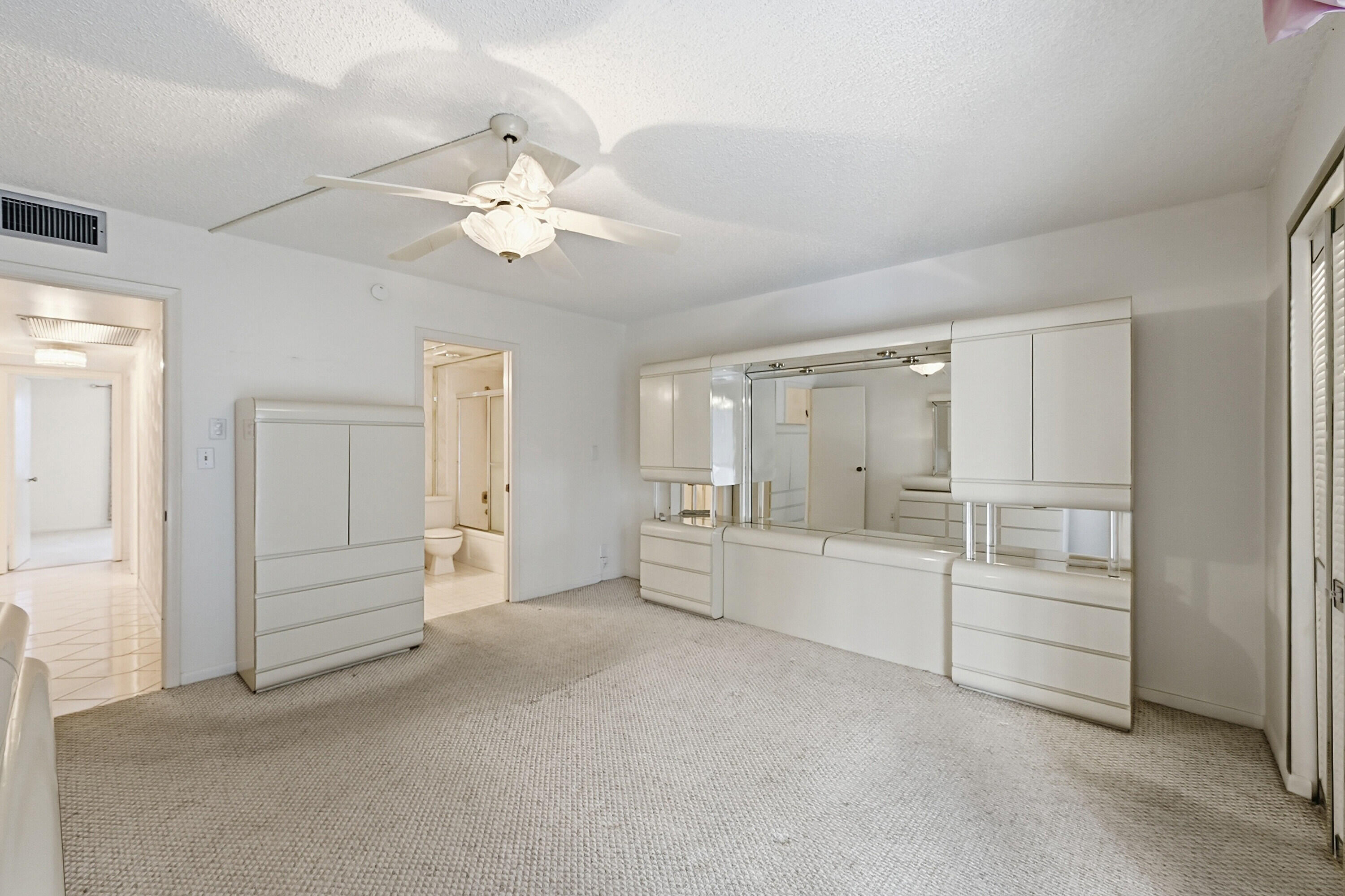 WYNMOOR VILLAGE - Residential