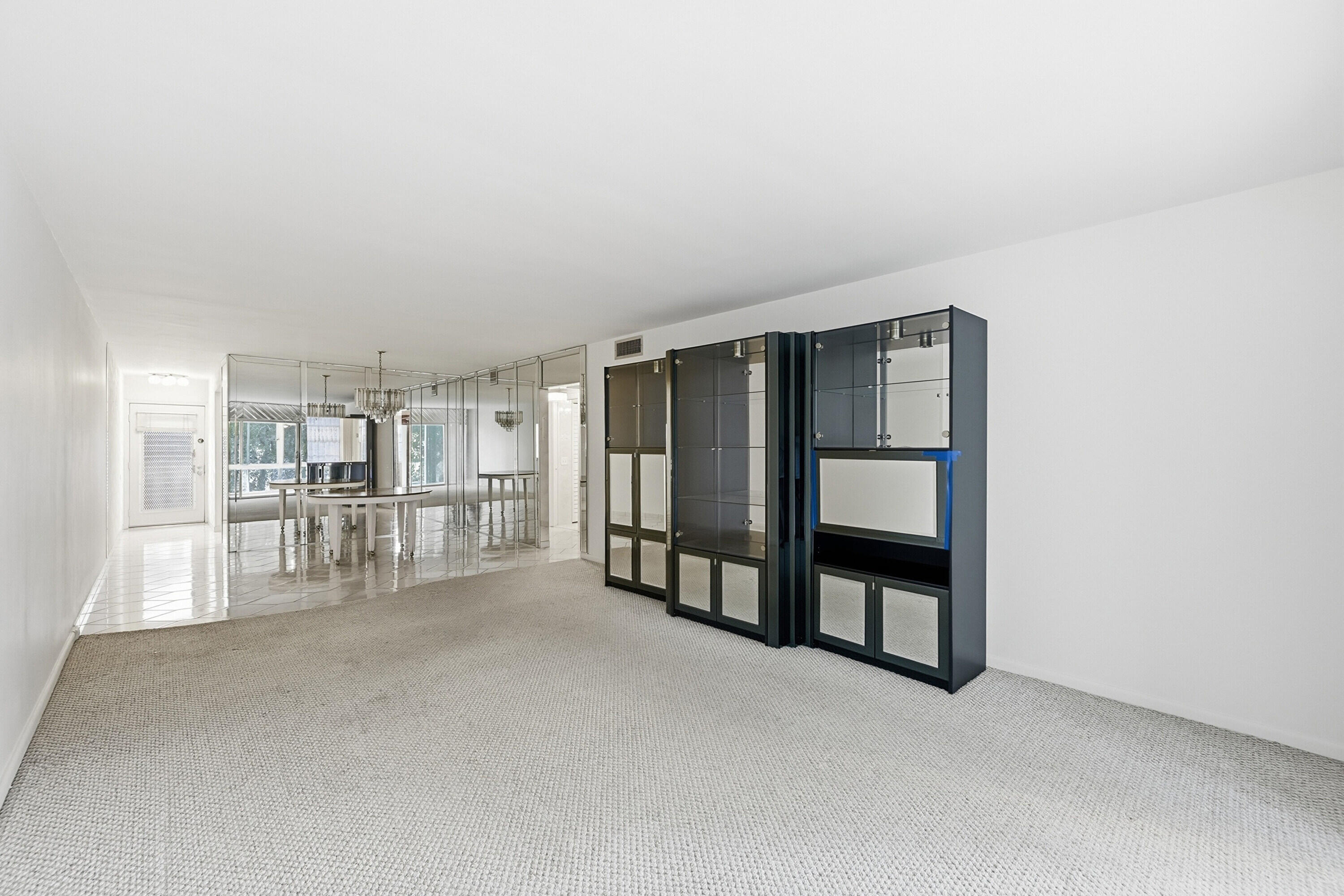 WYNMOOR VILLAGE - Residential