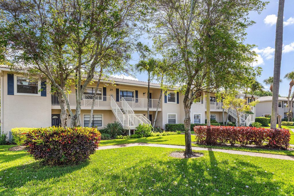 Photo of 29 Stratford Lane West #Unit B, Boynton Beach, FL 33436 (MLS # B26013050)