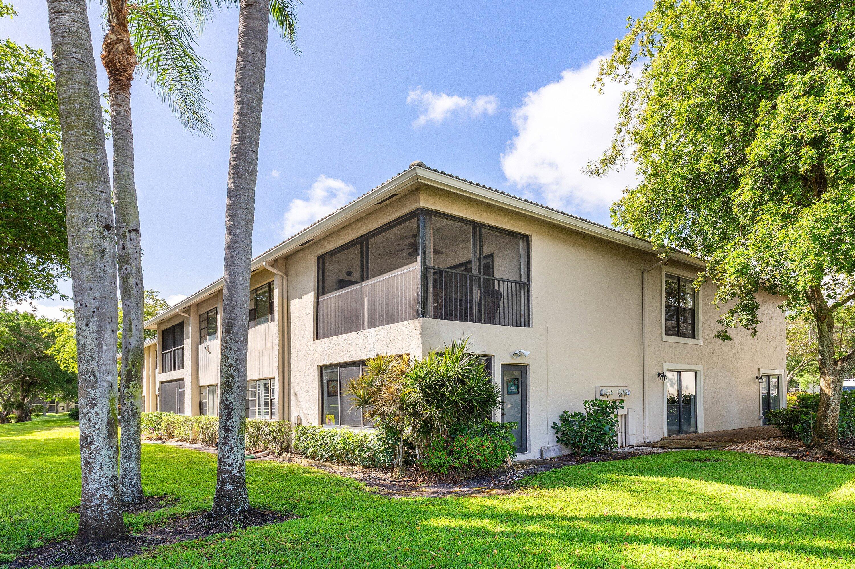 STRATFORD AT HUNTERS RUN CONDO - Residential