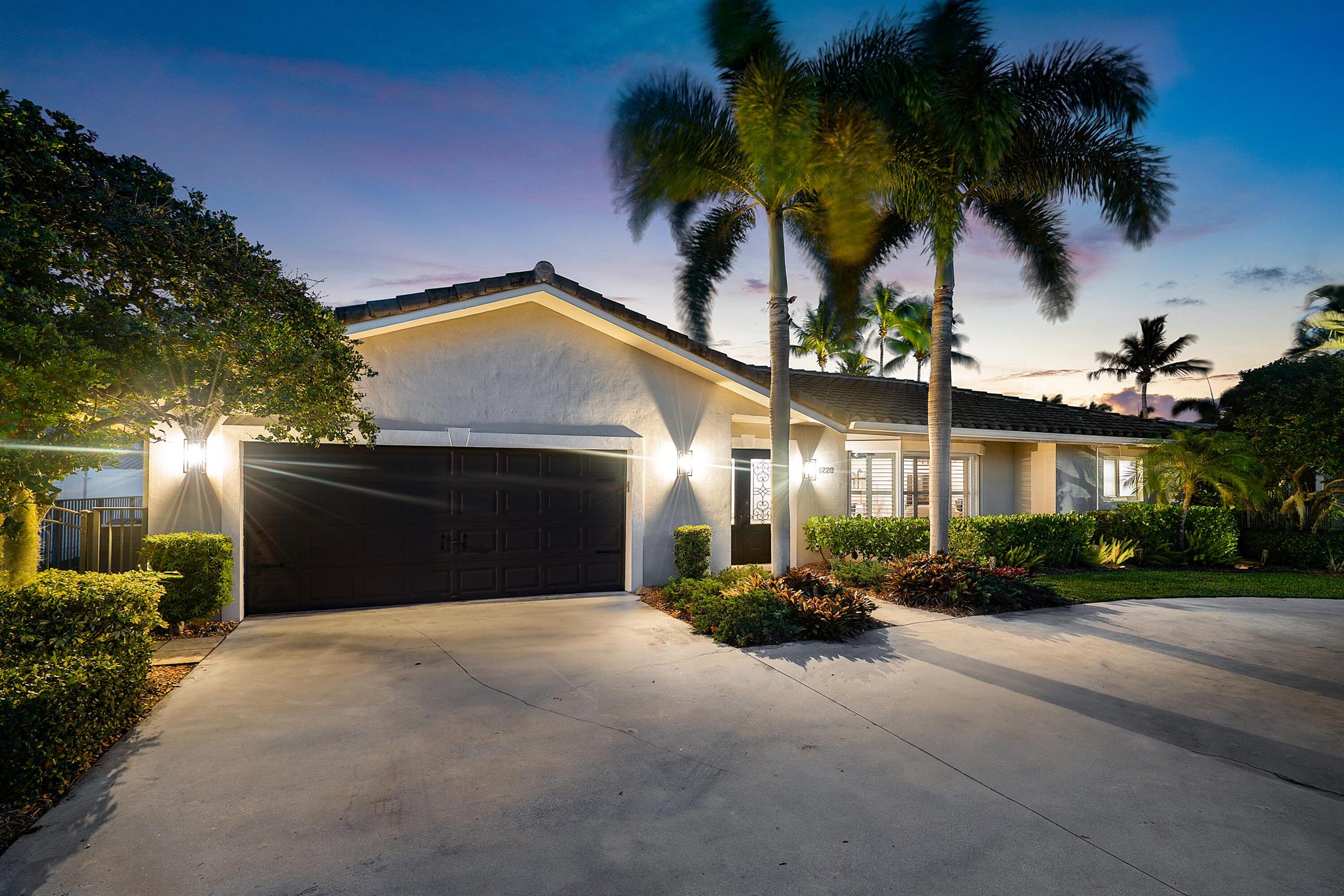 VENETIAN ISLES 3RD SEC - Residential