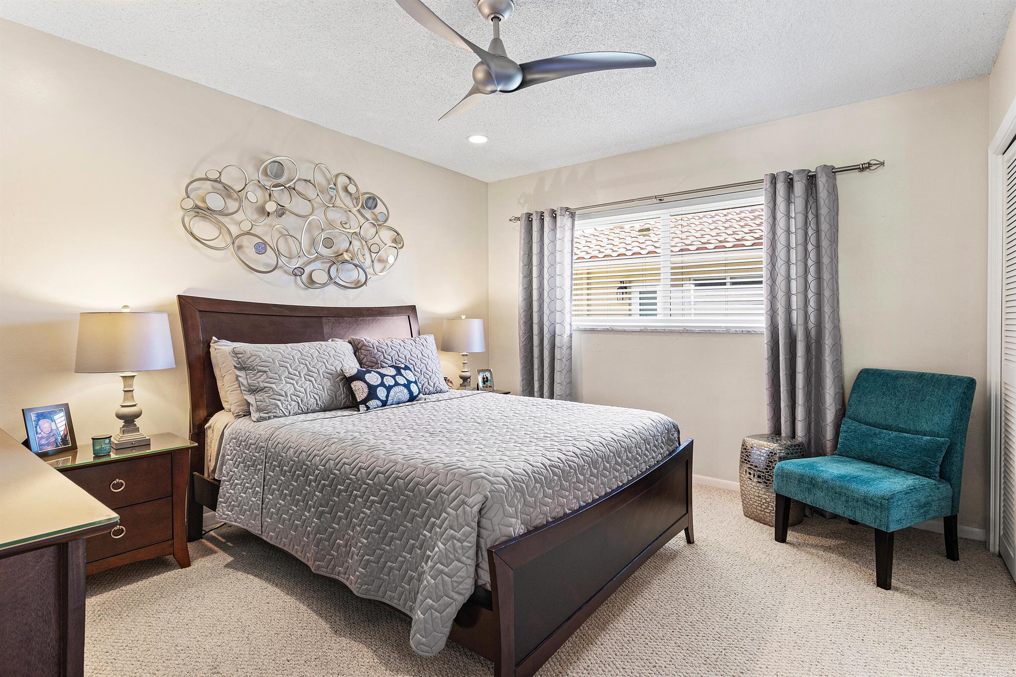 VENETIAN ISLES 3RD SEC - Residential
