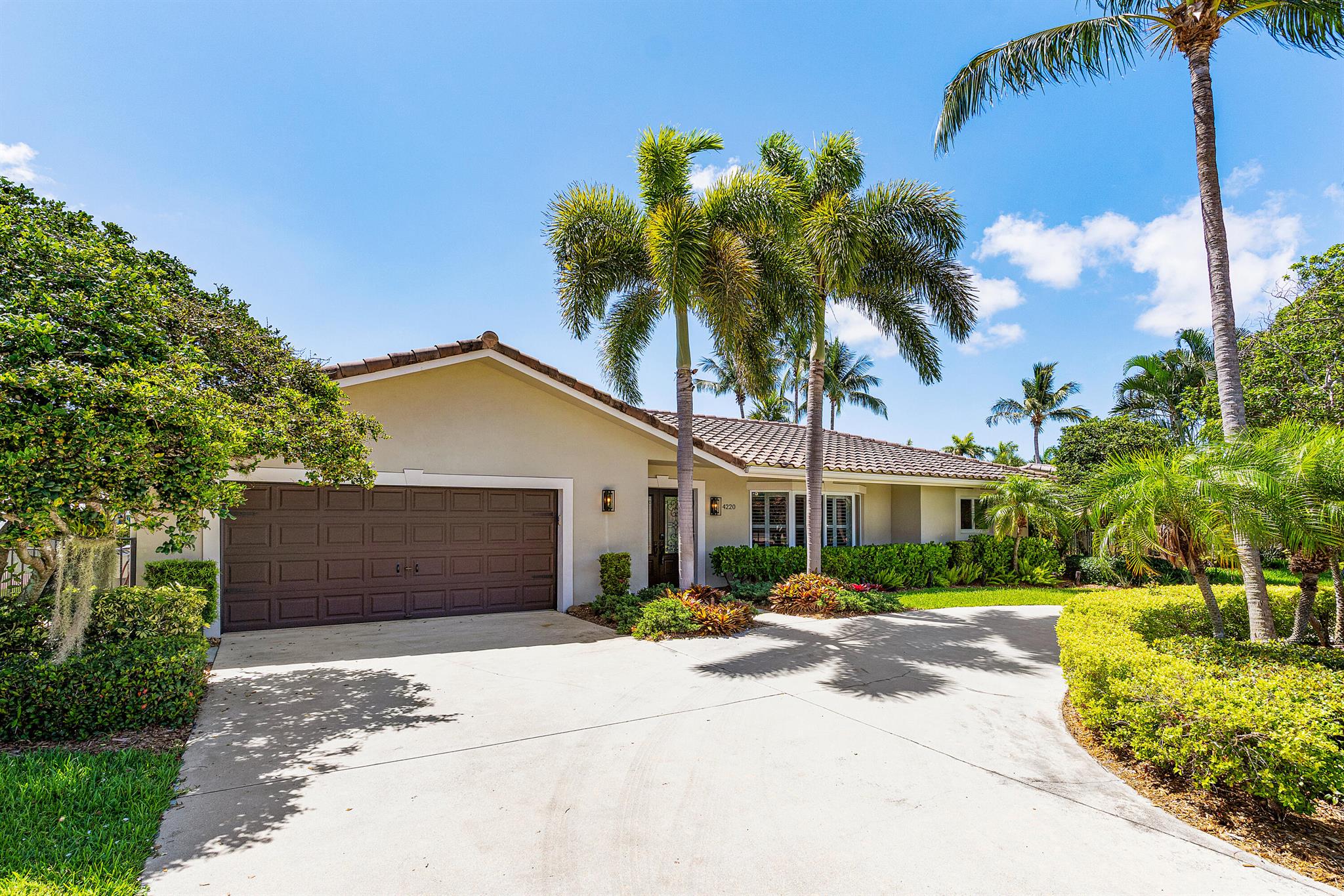 VENETIAN ISLES 3RD SEC - Residential