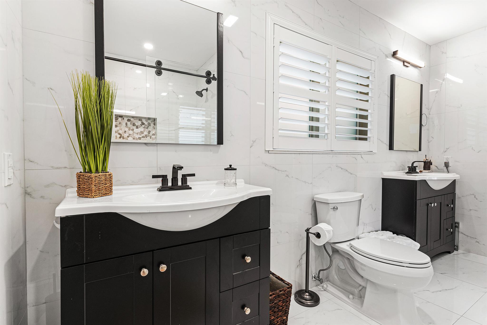 VENETIAN ISLES 3RD SEC - Residential