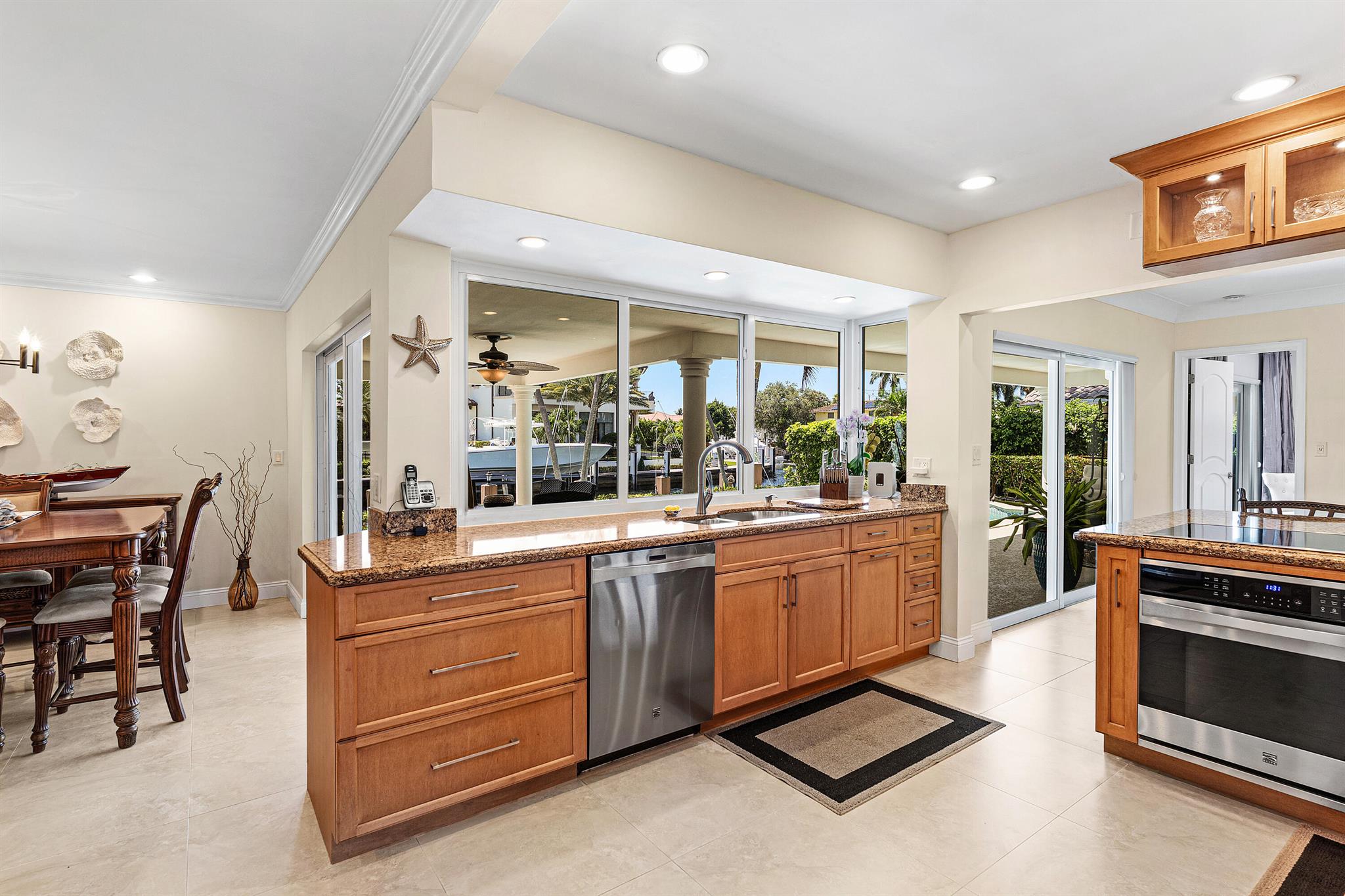 VENETIAN ISLES 3RD SEC - Residential