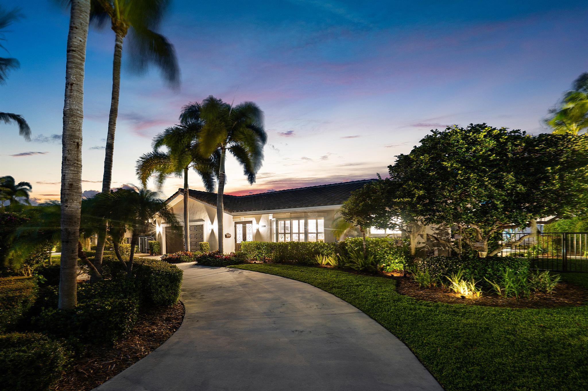 VENETIAN ISLES 3RD SEC - Residential