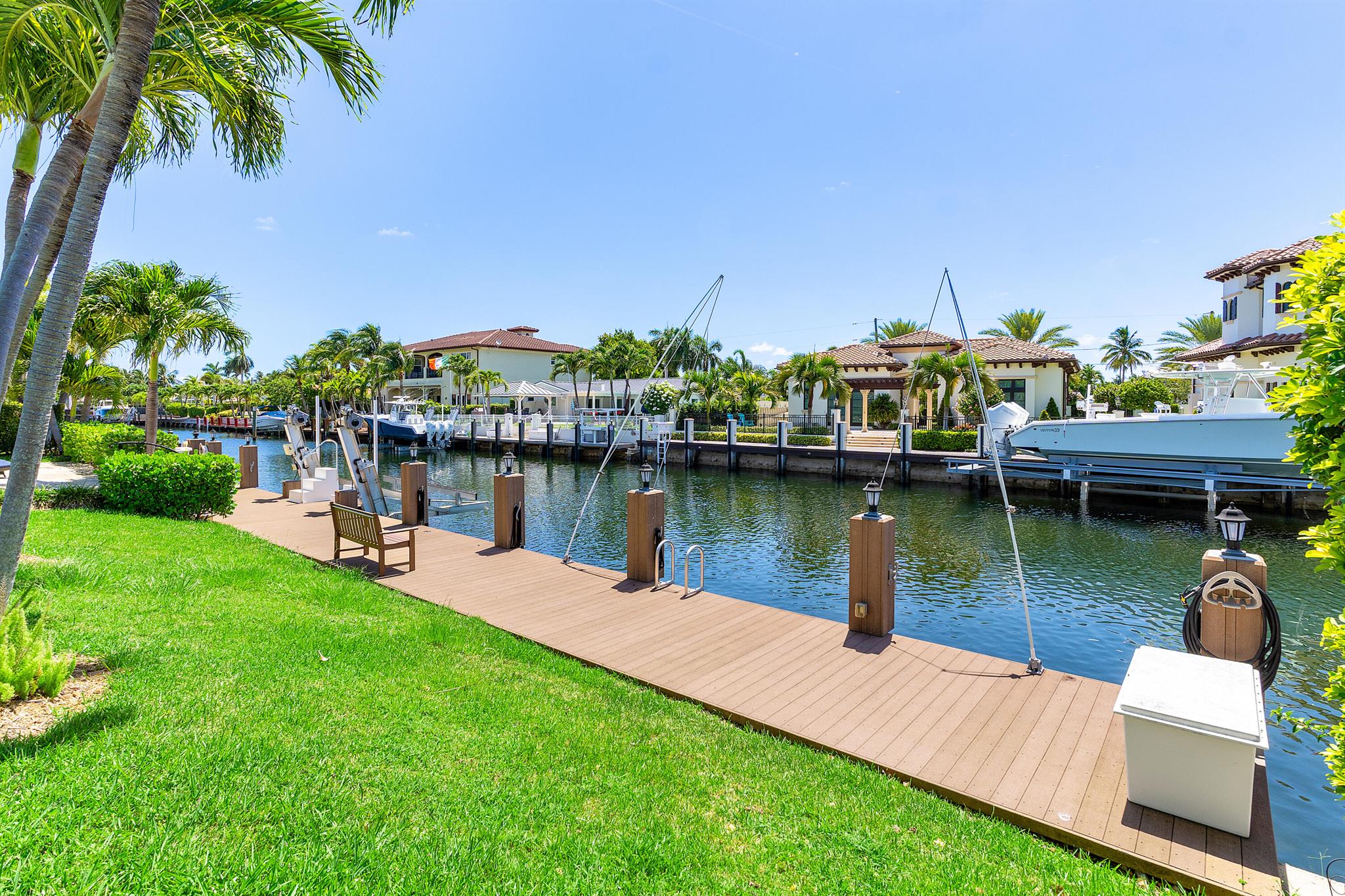 VENETIAN ISLES 3RD SEC - Residential