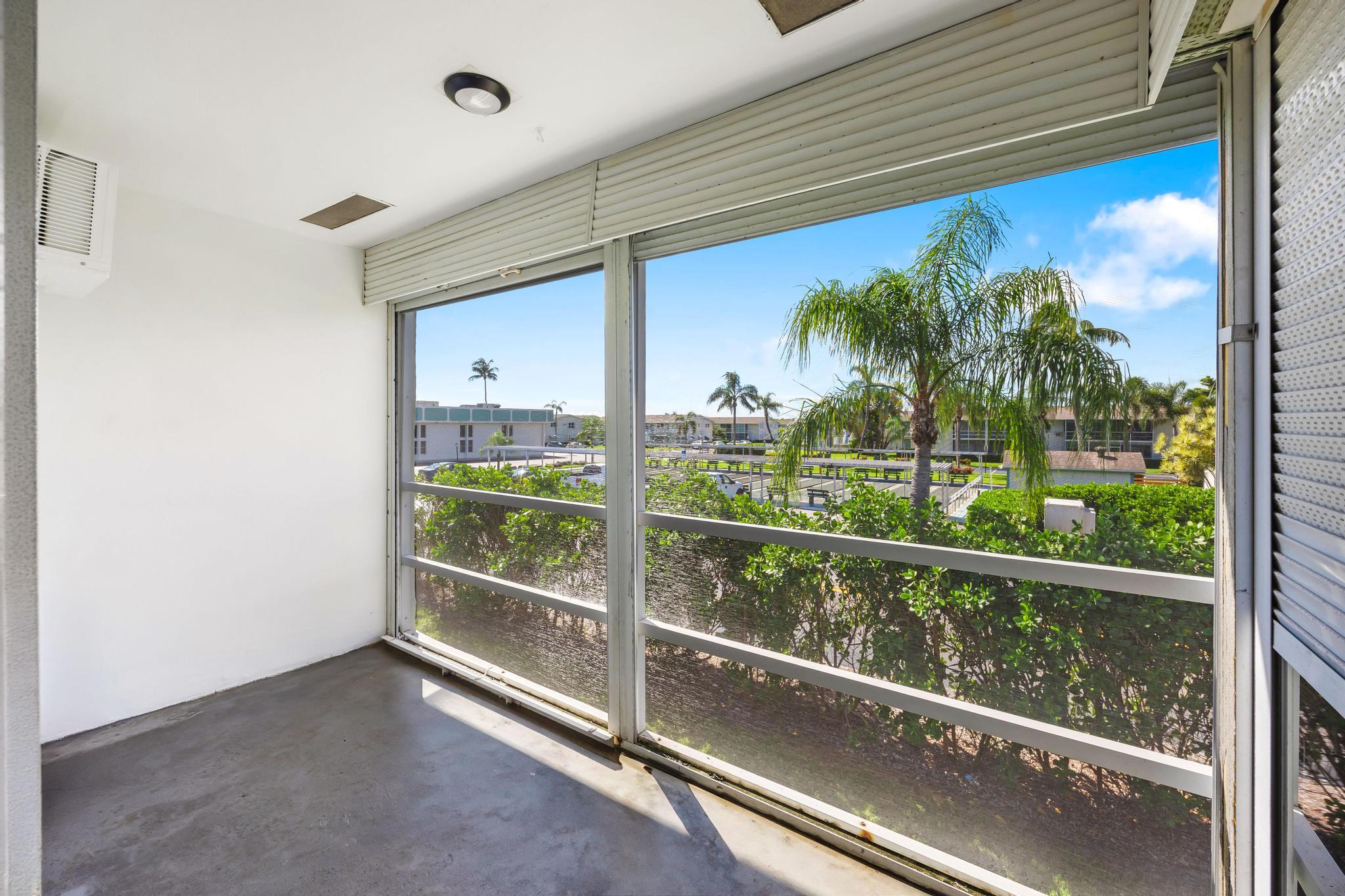 STERLING VILLAGE 480 CONDO - Residential