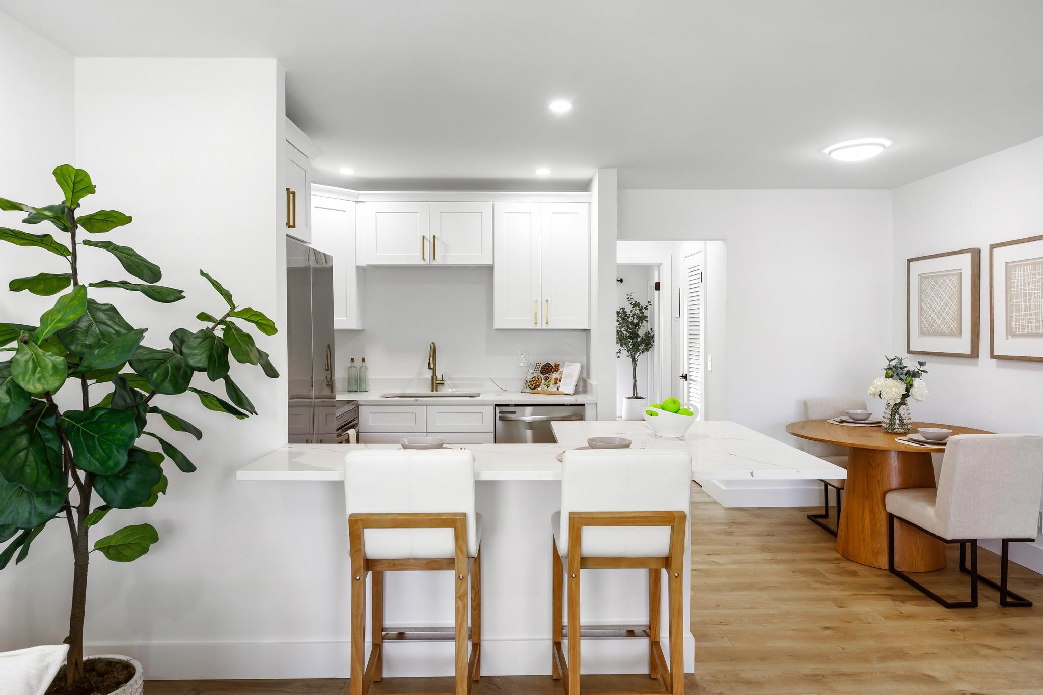 STERLING VILLAGE 480 CONDO - Residential