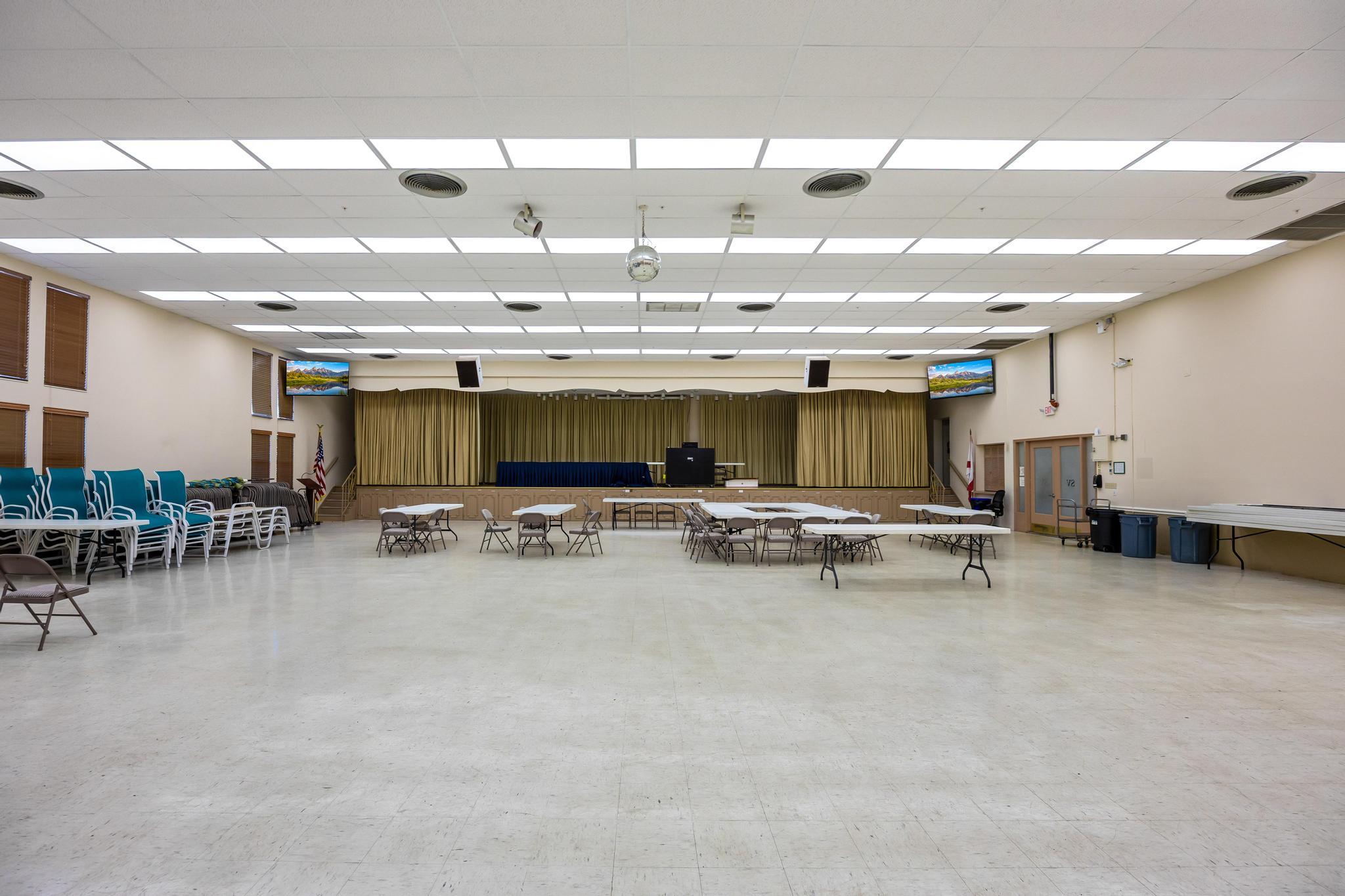 STERLING VILLAGE 480 CONDO - Residential