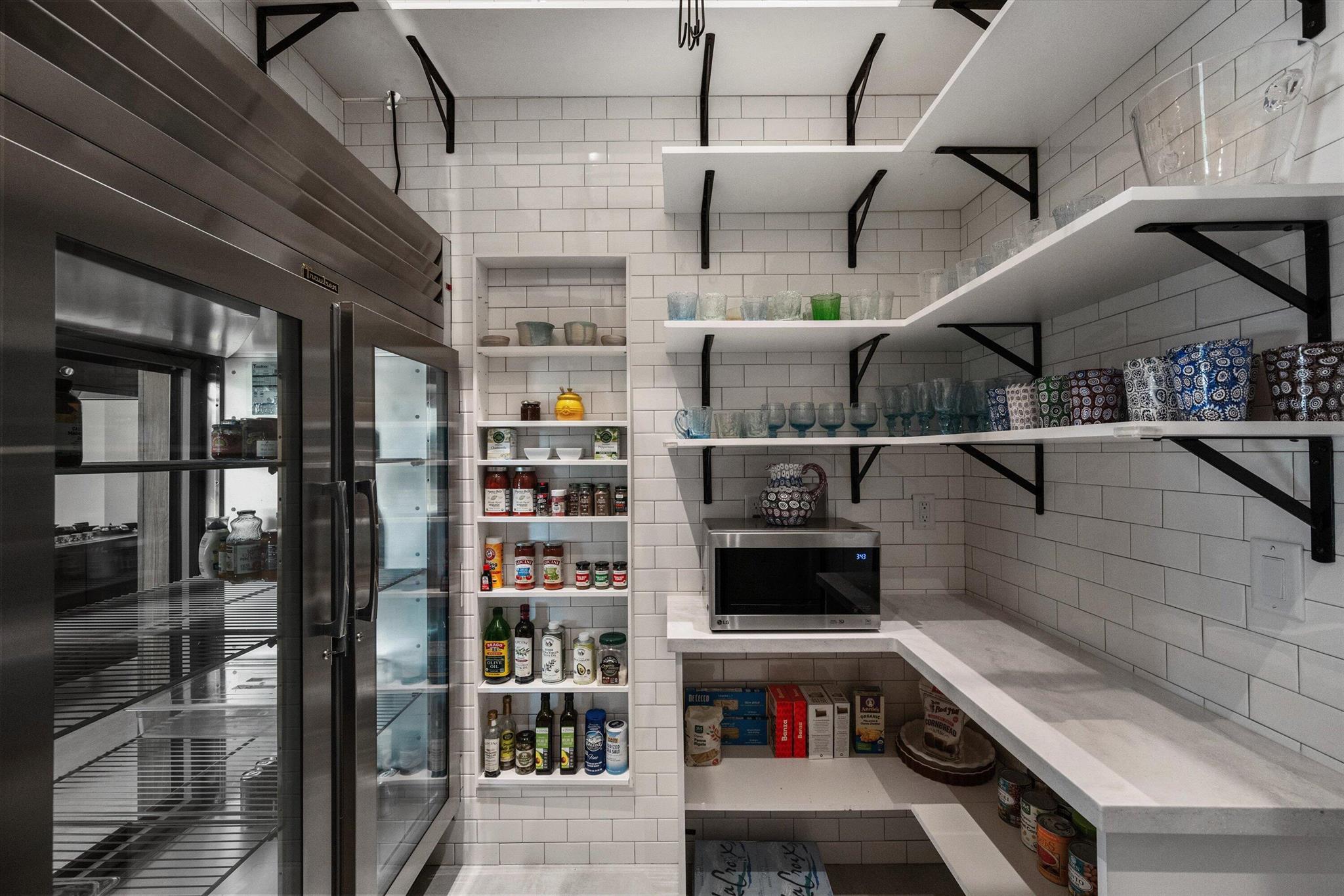 PALM BEACH POINT - Residential