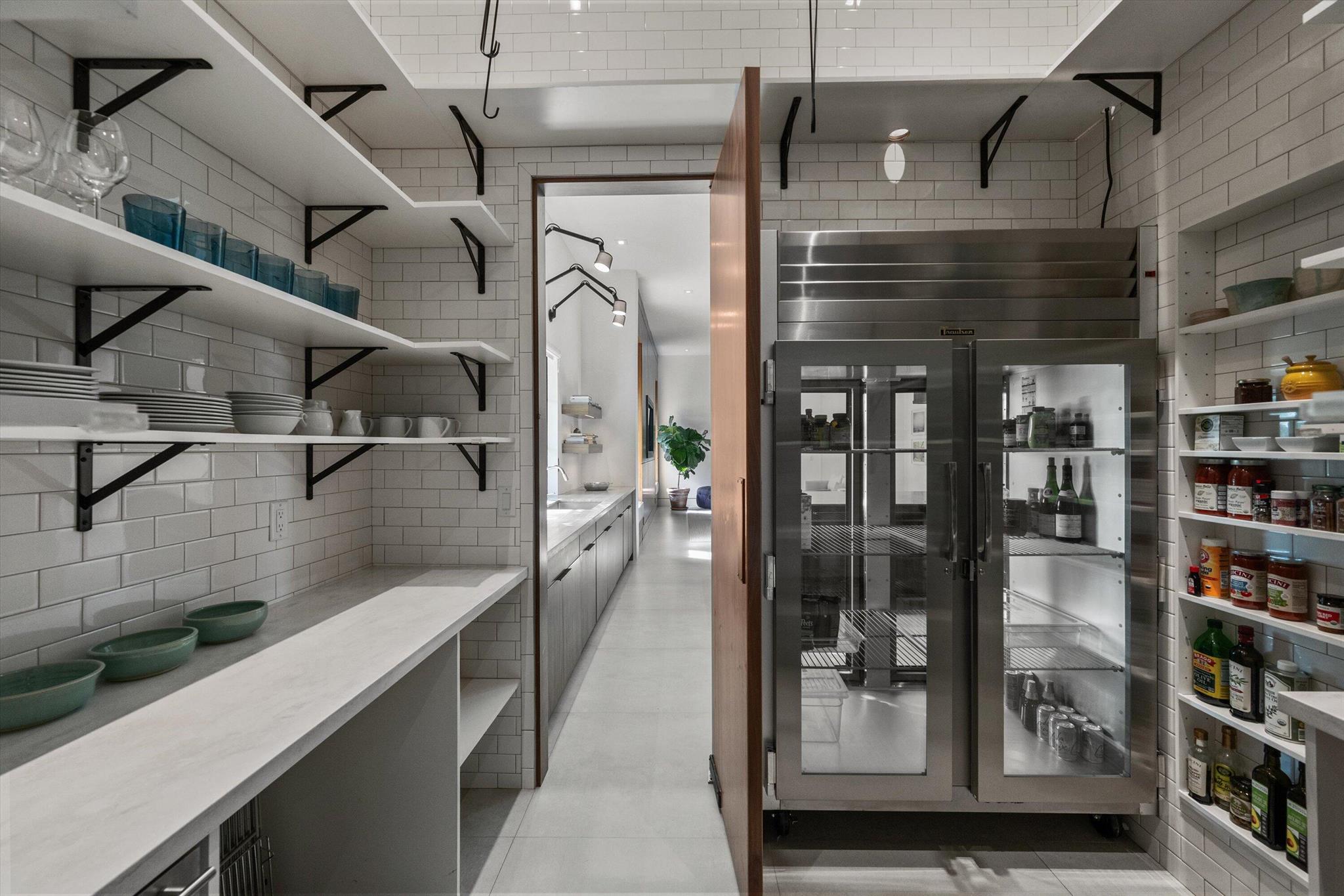 PALM BEACH POINT - Residential