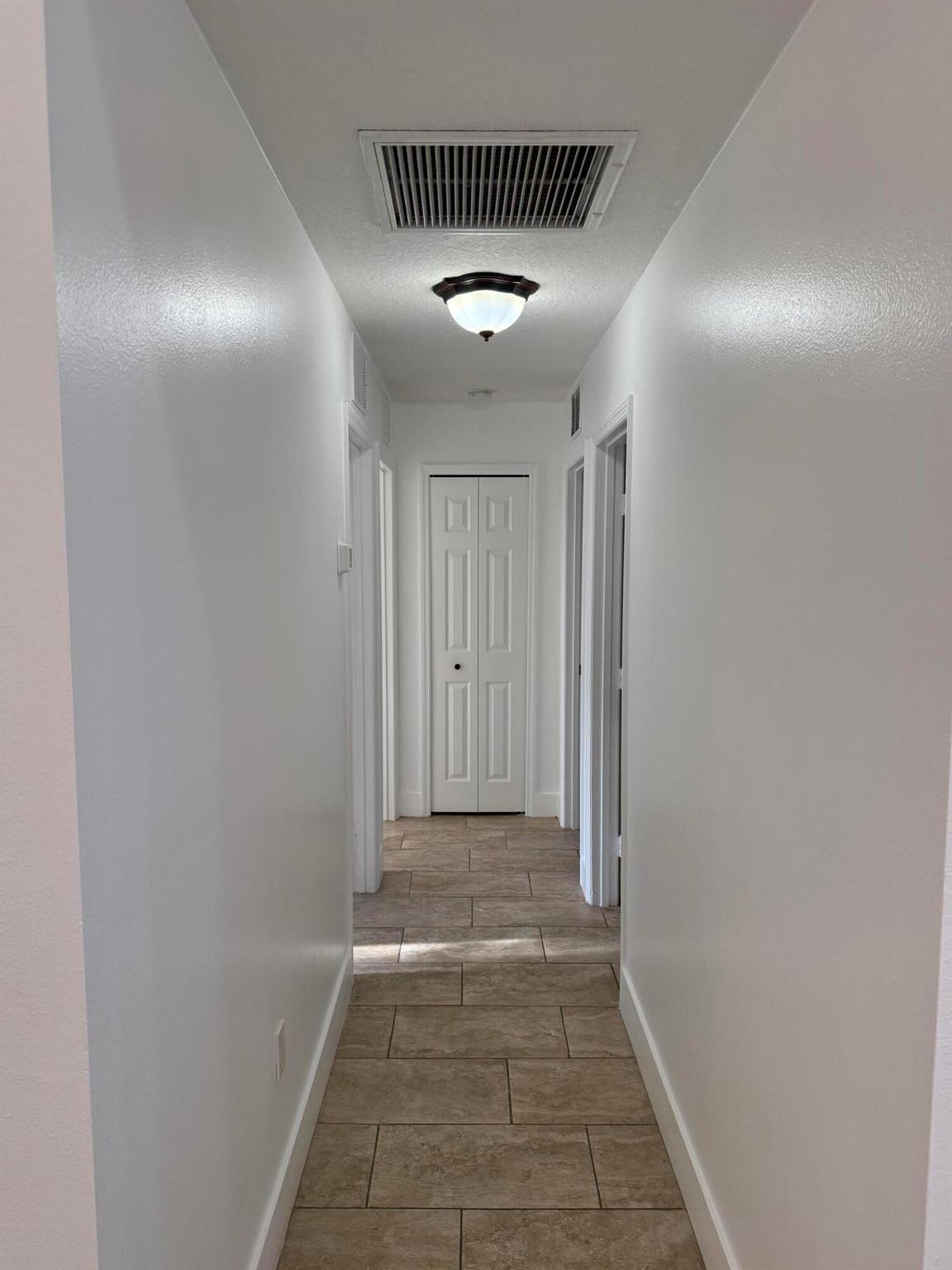 PORT ST LUCIE SECTION 35 - Residential Lease