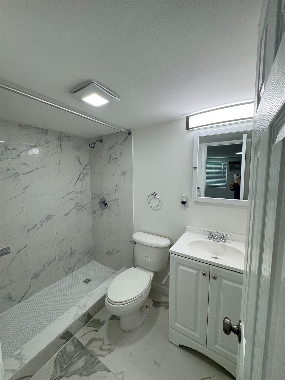 North Palm Beach 01 - Residential Lease