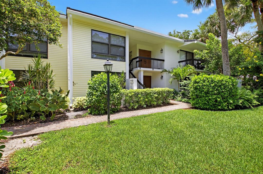 Photo of 6774 Willow Wood Drive #1107, Boca Raton, FL 33434 (MLS # R11106169)