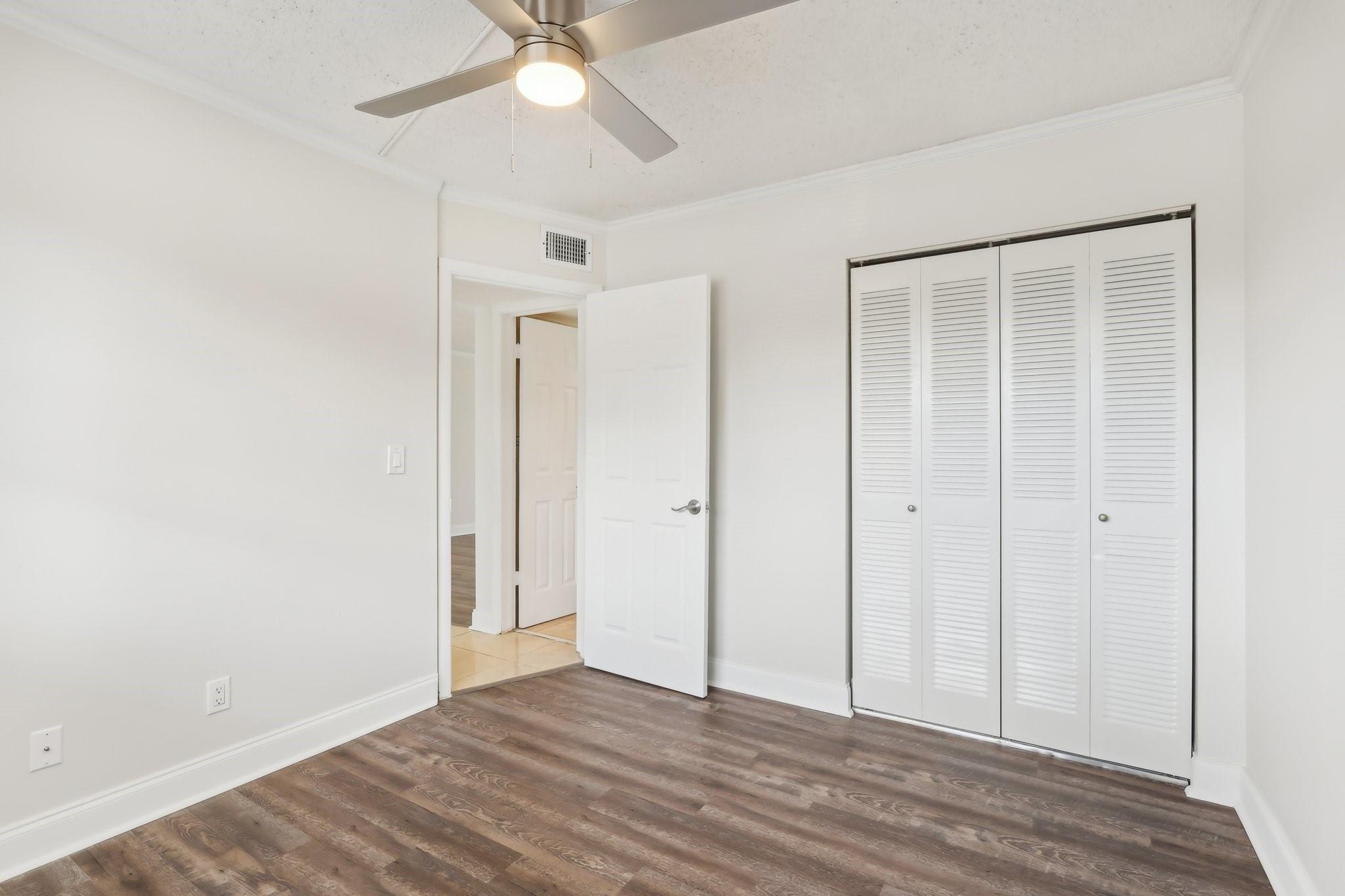 Royal Park Gardens - Residential