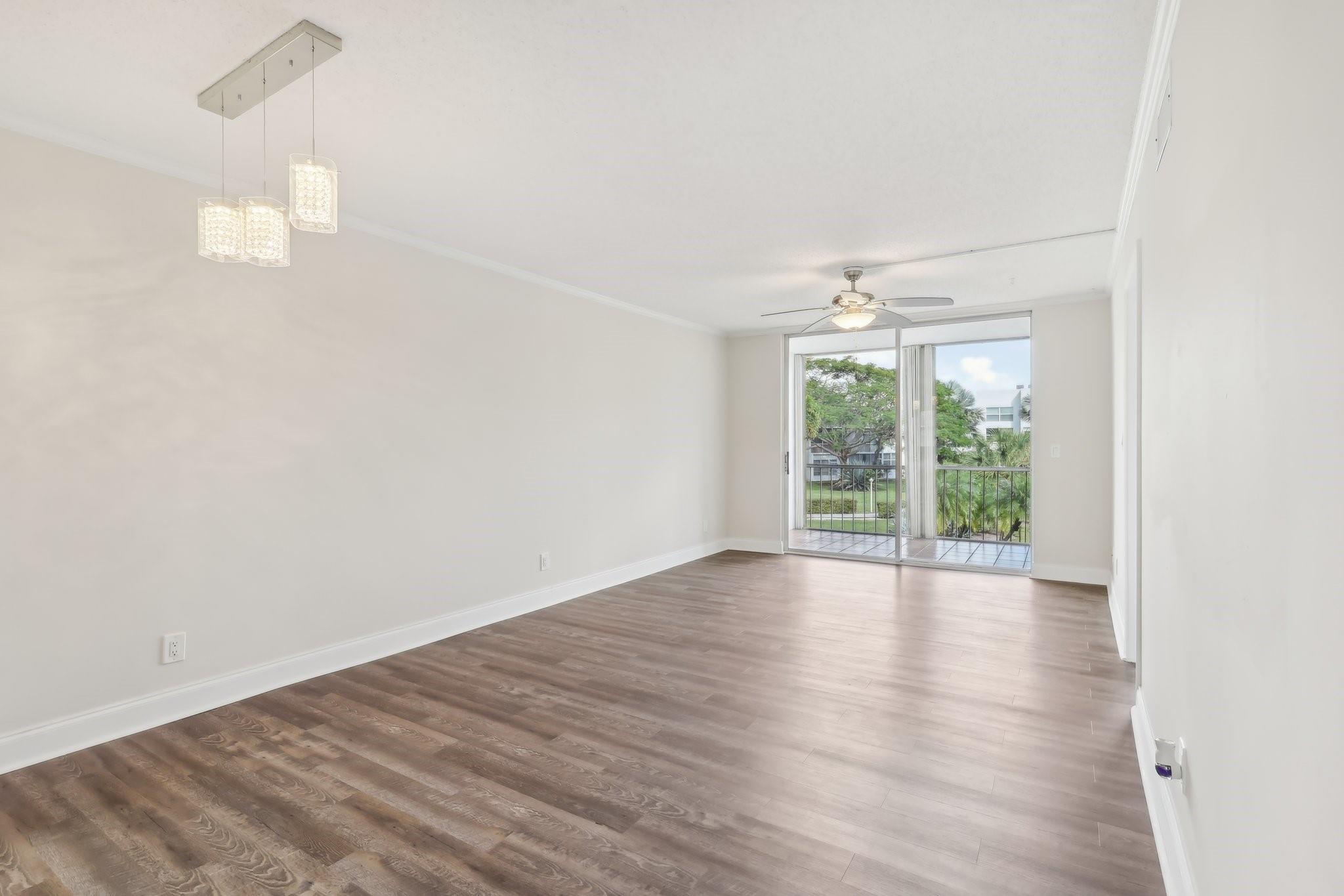 Royal Park Gardens - Residential