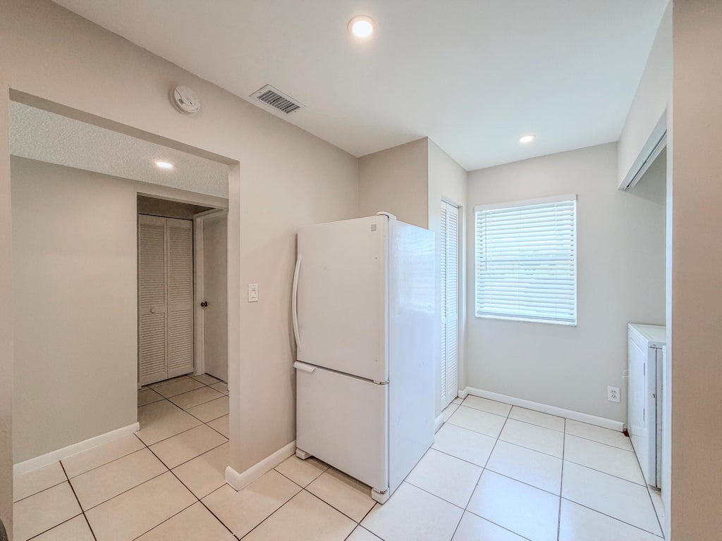 Photo of 3148 N Dixie Highway, Boca Raton, FL 33431 (MLS # B26042144)