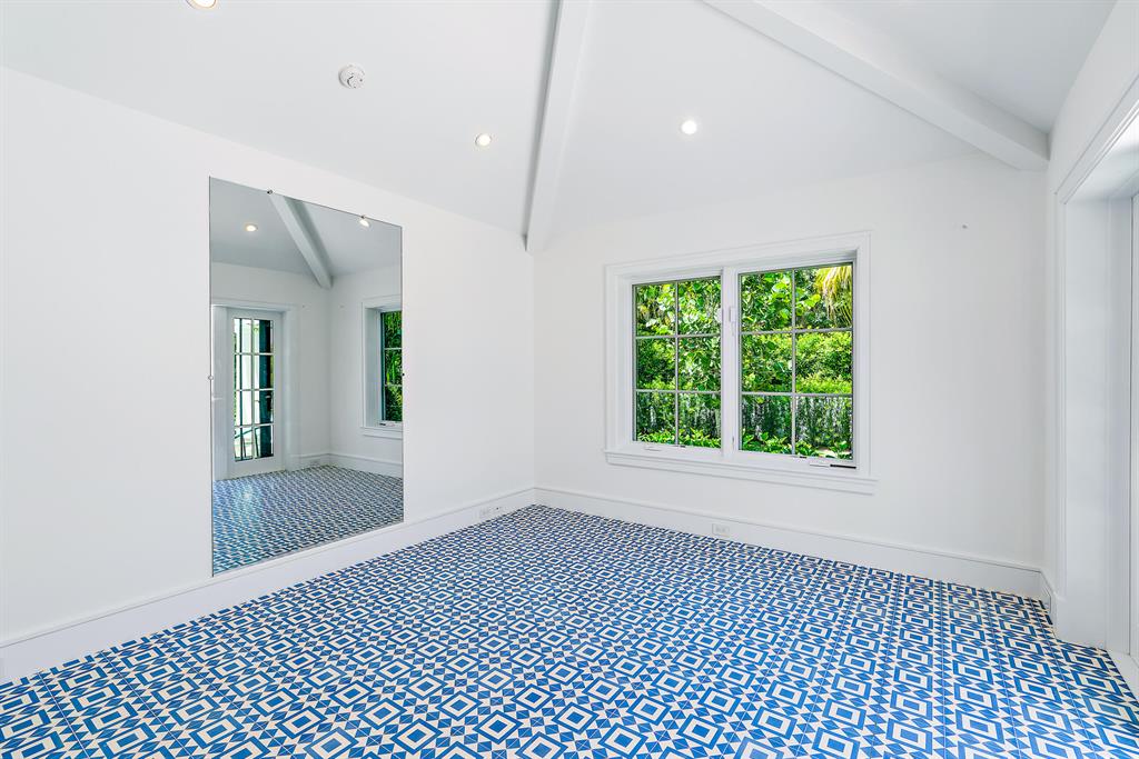 BOCA RATONE COLET - Residential