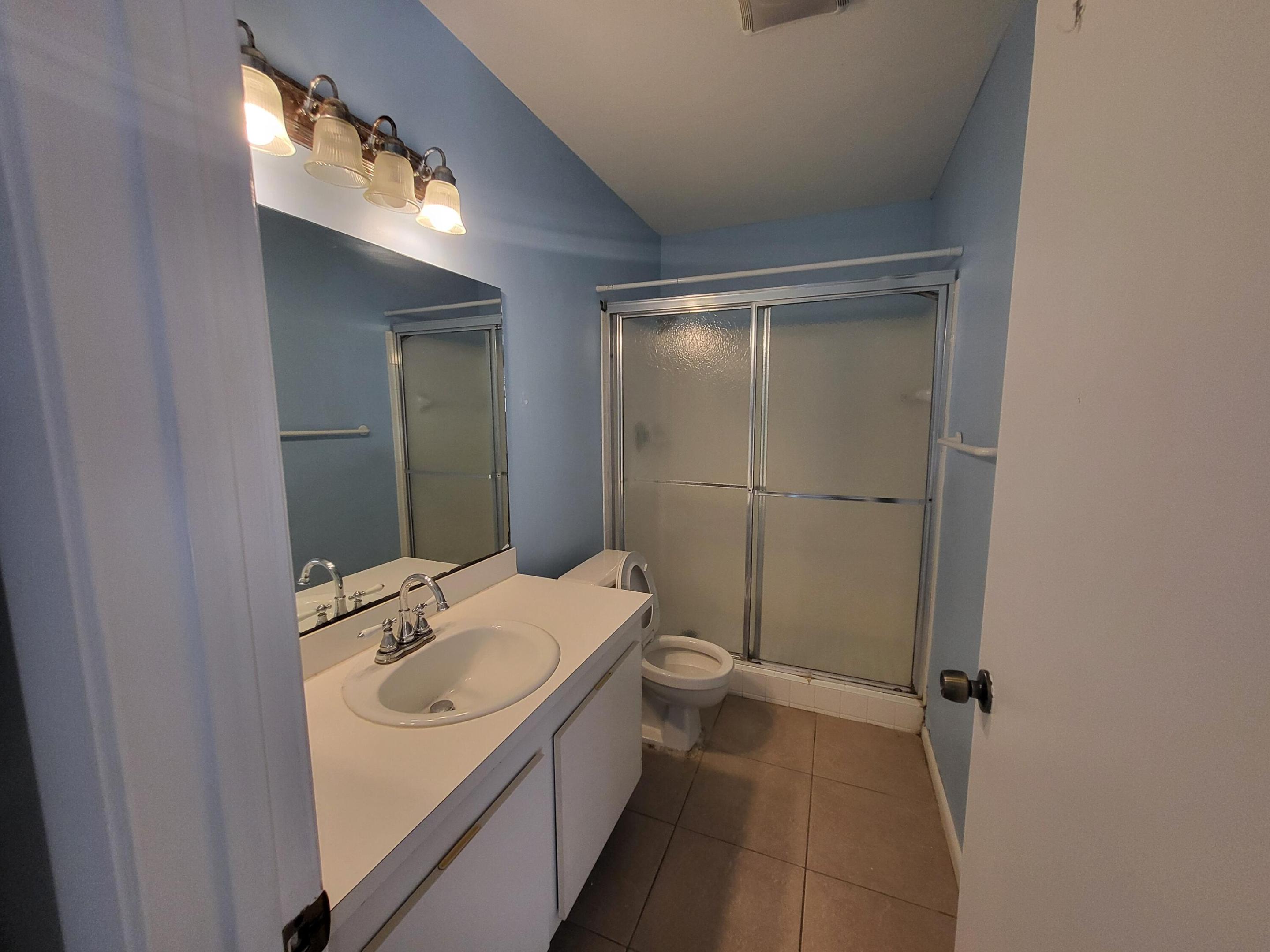 WATERVIEW ESTATES - Residential Lease