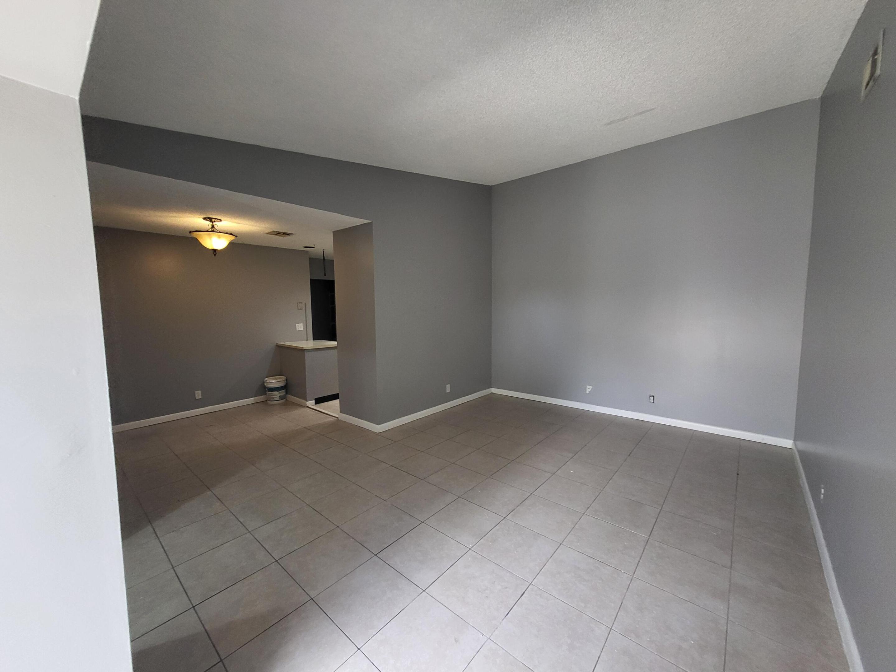 WATERVIEW ESTATES - Residential Lease