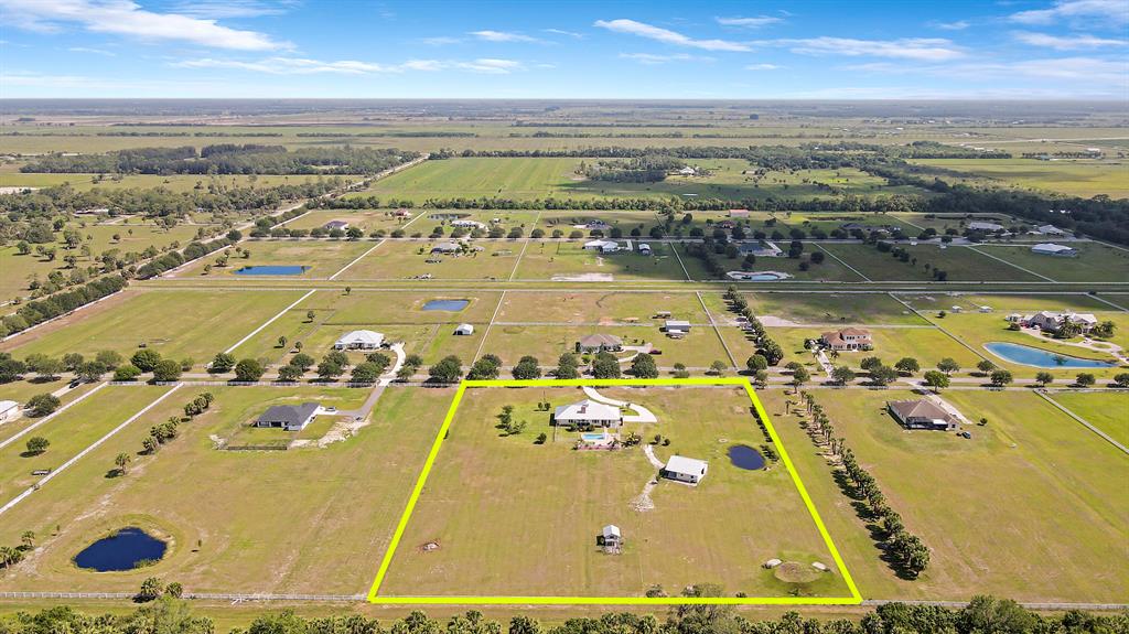 CARLTON COUNTY ESTATES - Residential