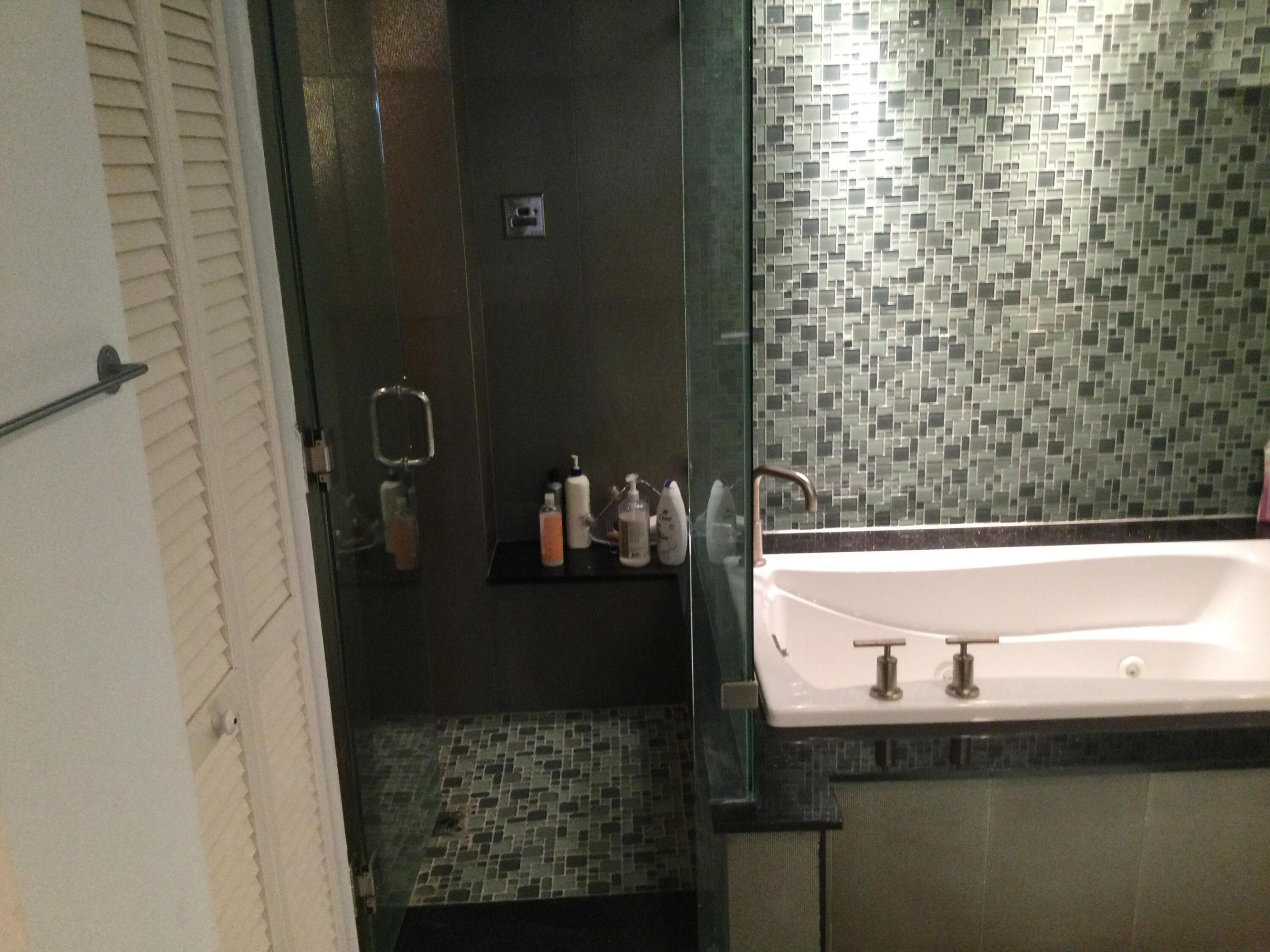 REACHES CONDO - Residential Lease