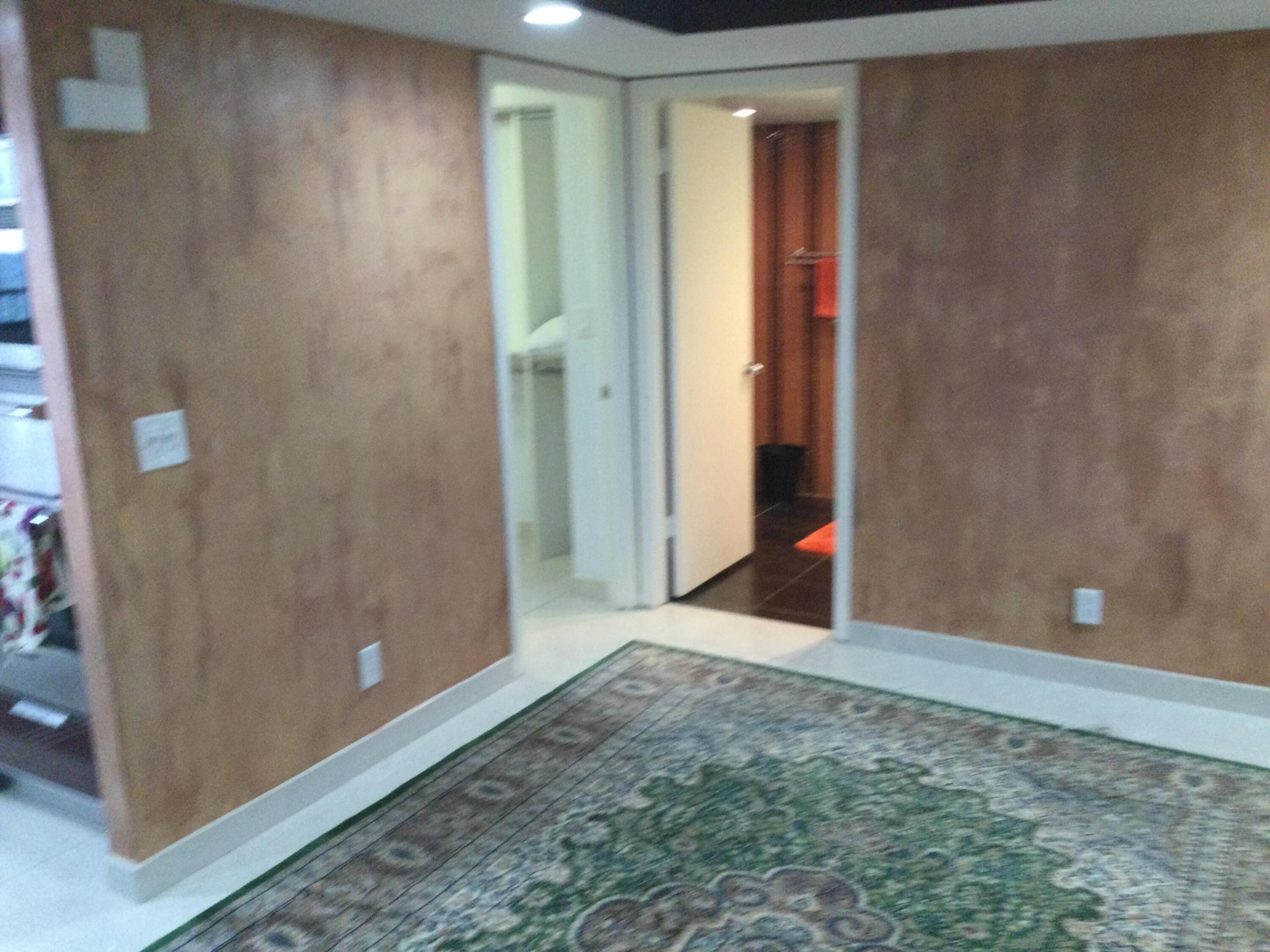 REACHES CONDO - Residential Lease