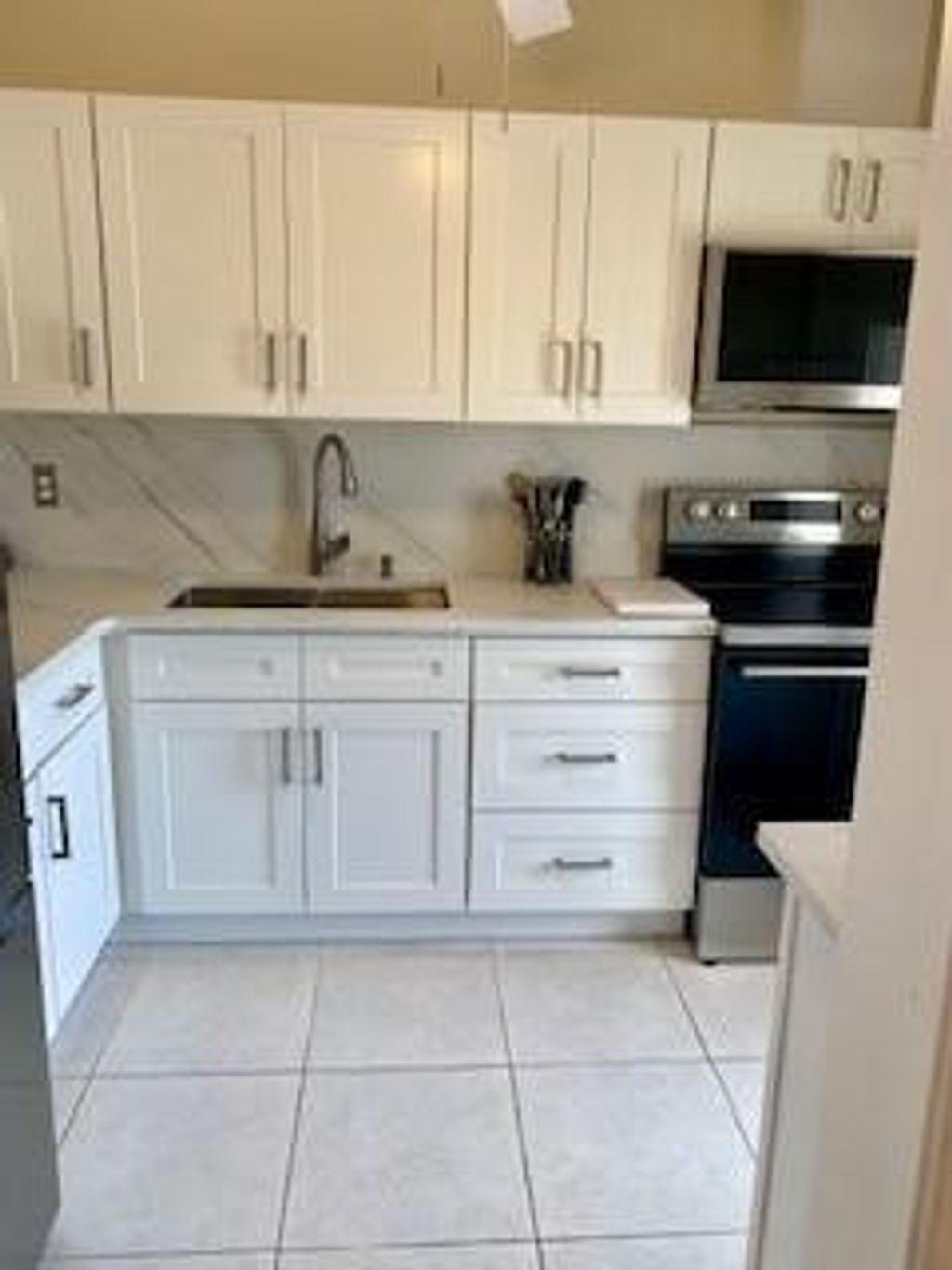 Photo of 400 NE 20th Street NE #D306, Boca Raton, FL 33431 (MLS # F10548350)