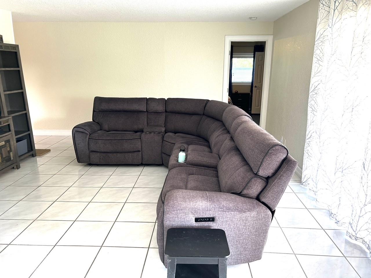 3099 NW 123 Ave