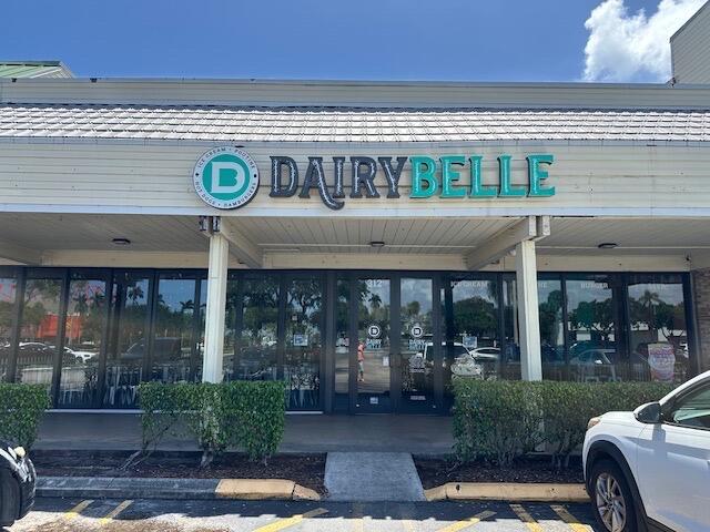 Great investment opportunity in the heart of Dania Beach. Multiple business and chains in the area bring customers to you! Check out this immaculate restaurant with a well established clientele and top notch equipment and systems to make you successful form day 1!